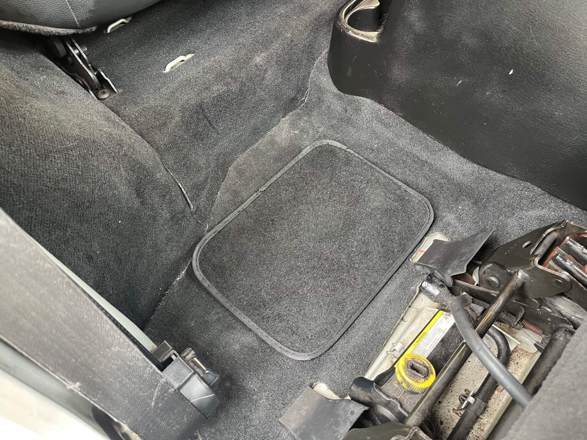 Used-2005-Jeep-Wrangler-SE