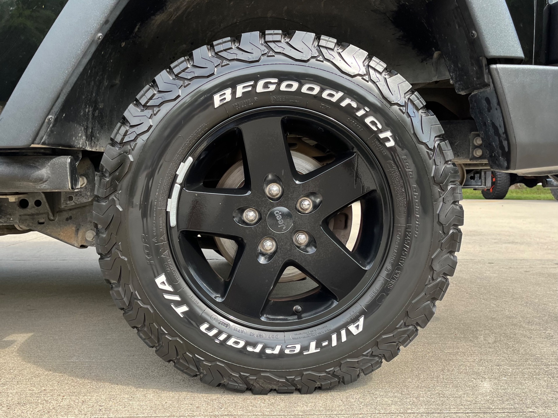 Used-2016-Jeep-Wrangler-Black-Bear