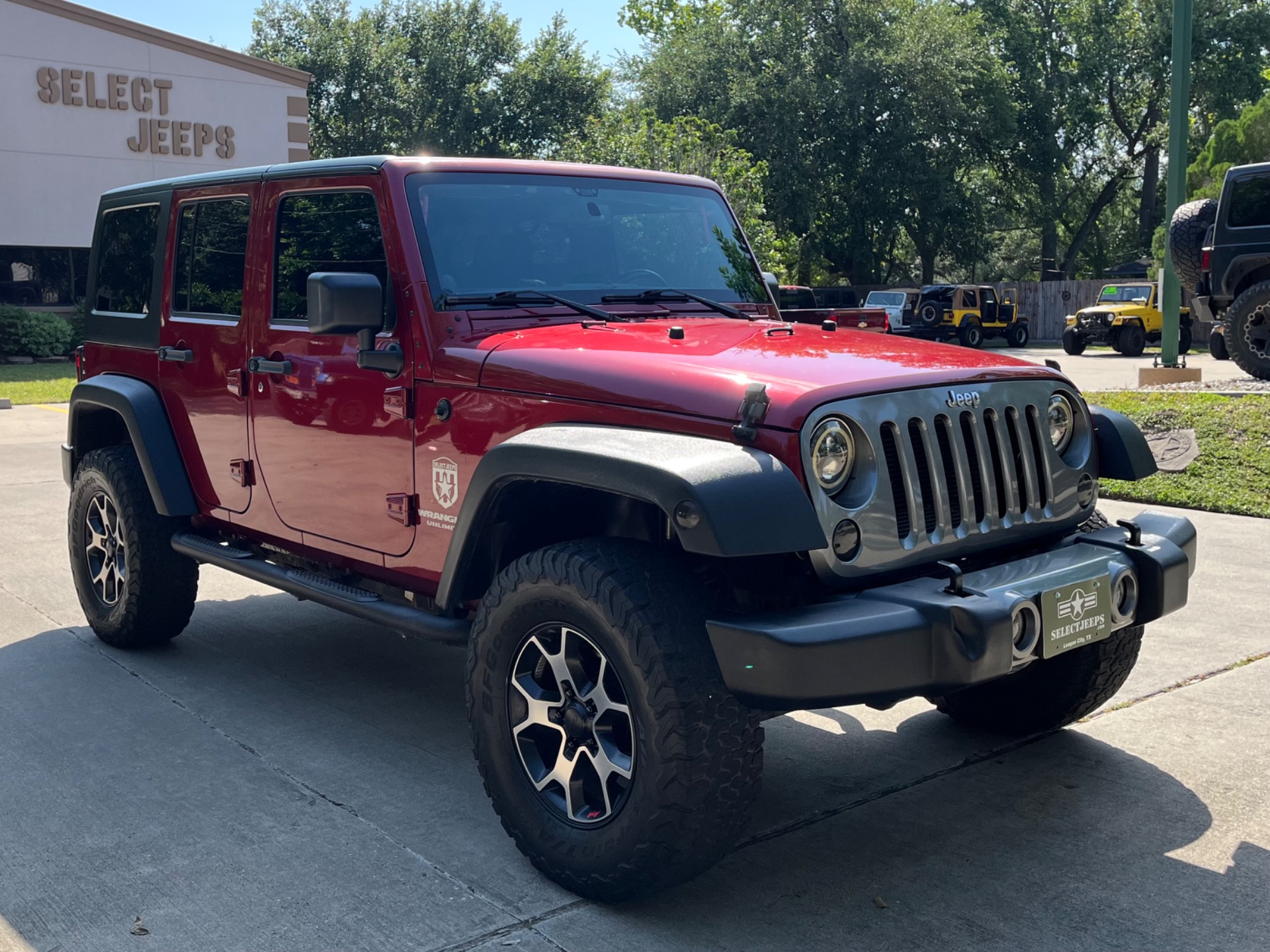 Used-2013-Jeep-Wrangler-Unlimited-Sport
