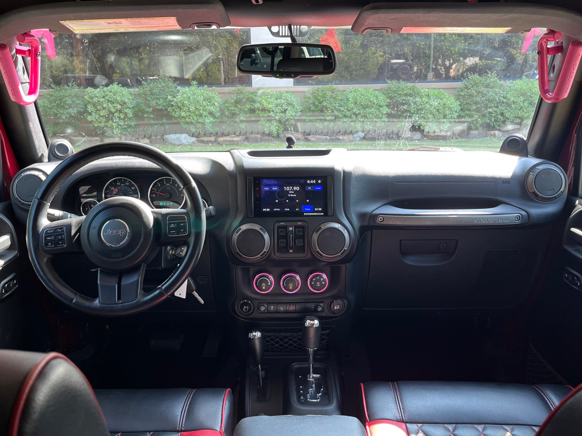 Used-2013-Jeep-Wrangler-Unlimited-Sport