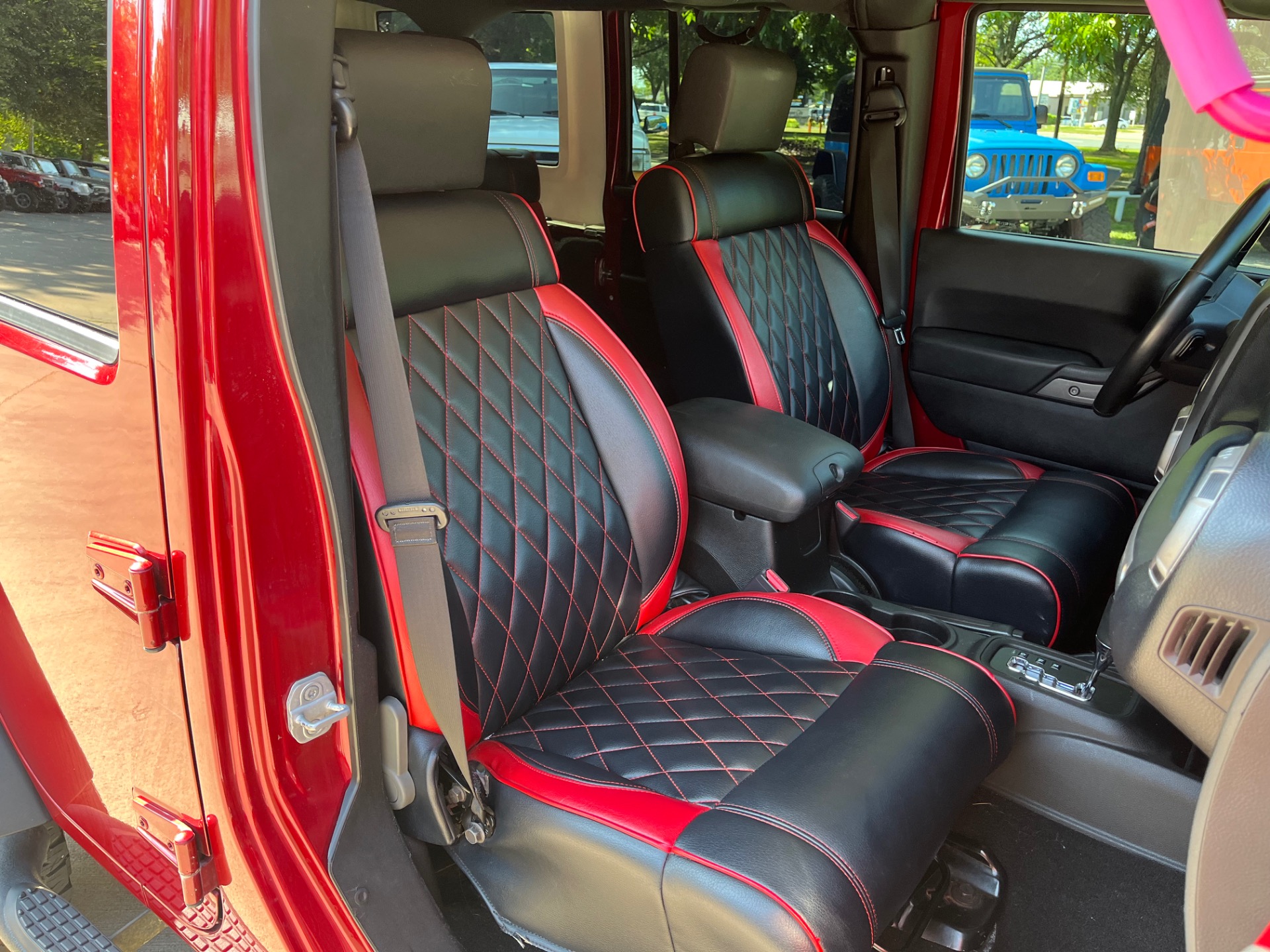Used-2013-Jeep-Wrangler-Unlimited-Sport