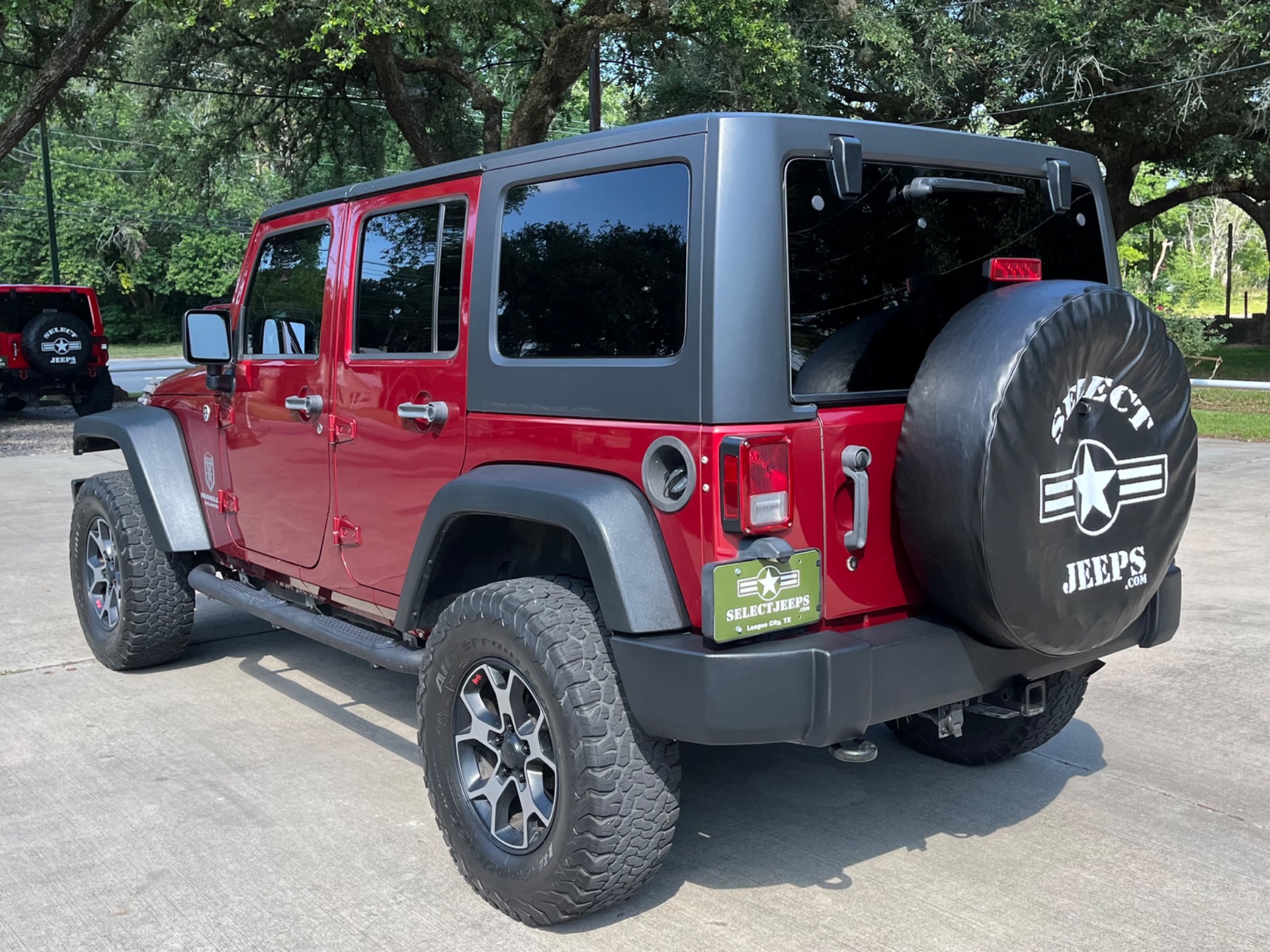 Used-2013-Jeep-Wrangler-Unlimited-Sport