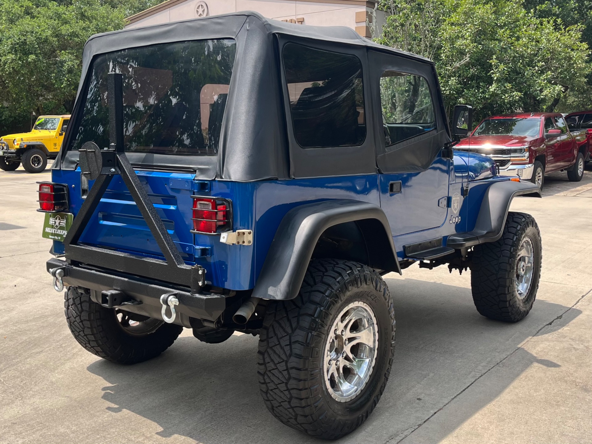 Used-1991-Jeep-Wrangler-Islander