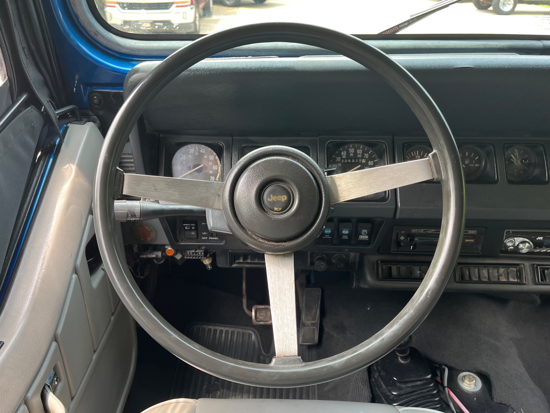 Used-1991-Jeep-Wrangler-Islander
