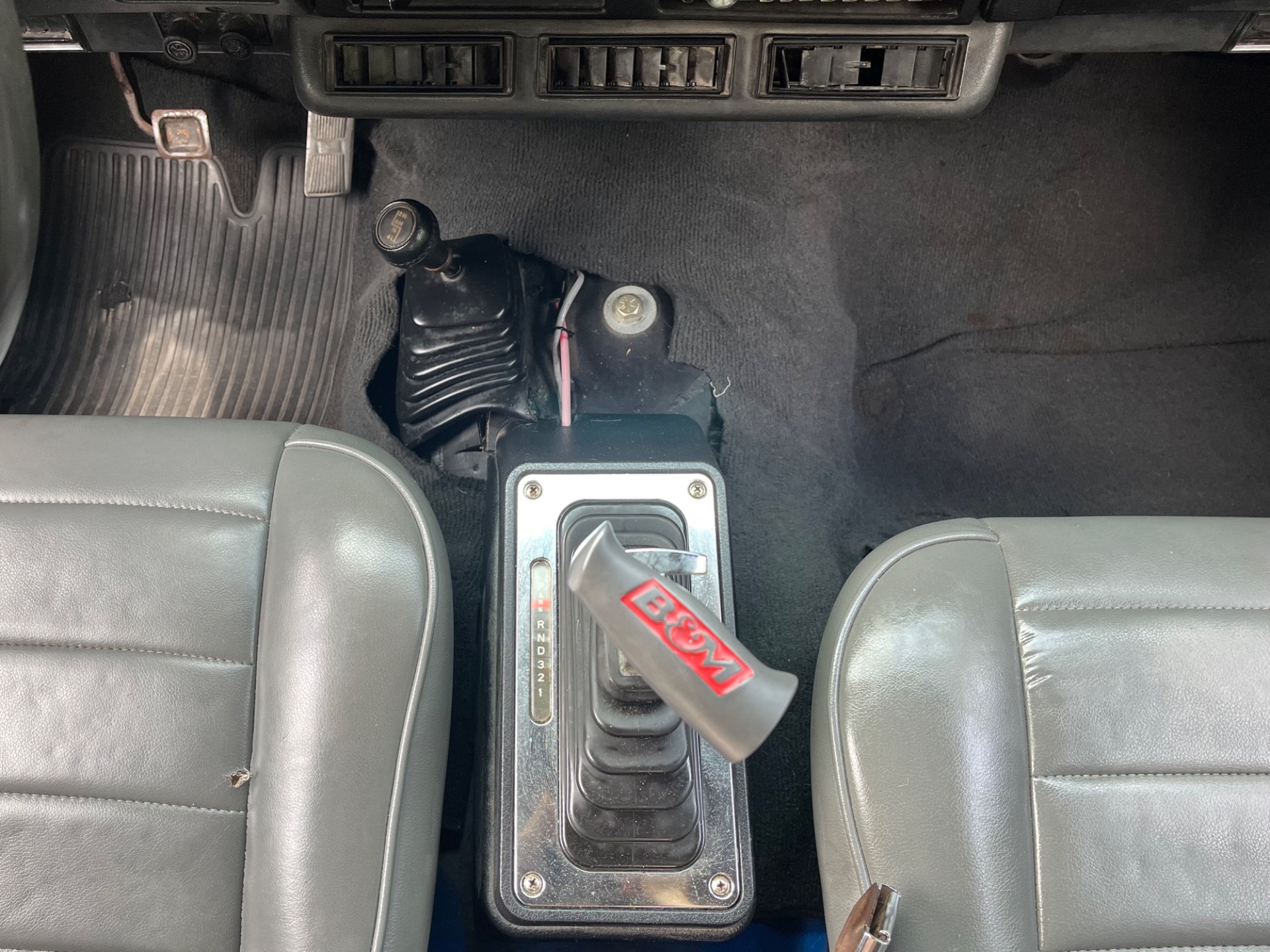 Used-1991-Jeep-Wrangler-Islander