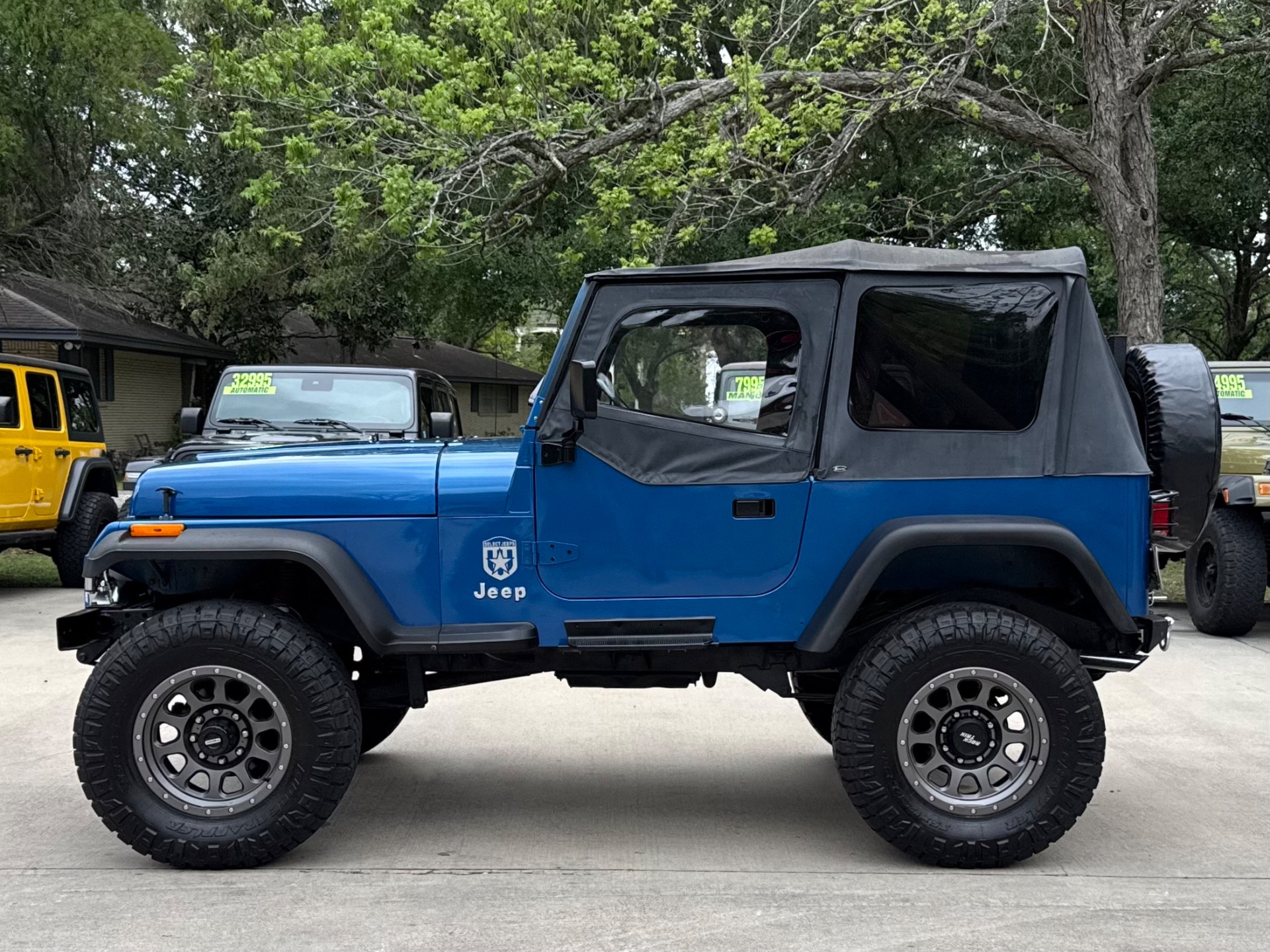 Used-1991-Jeep-Wrangler-V8-Islander