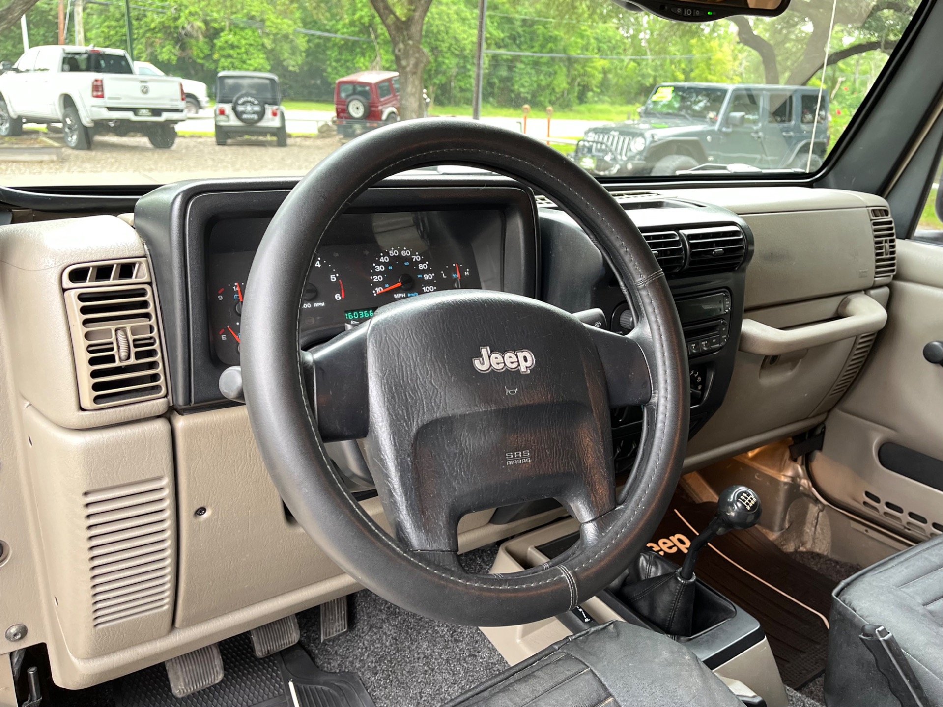 Used-2005-Jeep-Wrangler-Unlimited-Rubicon