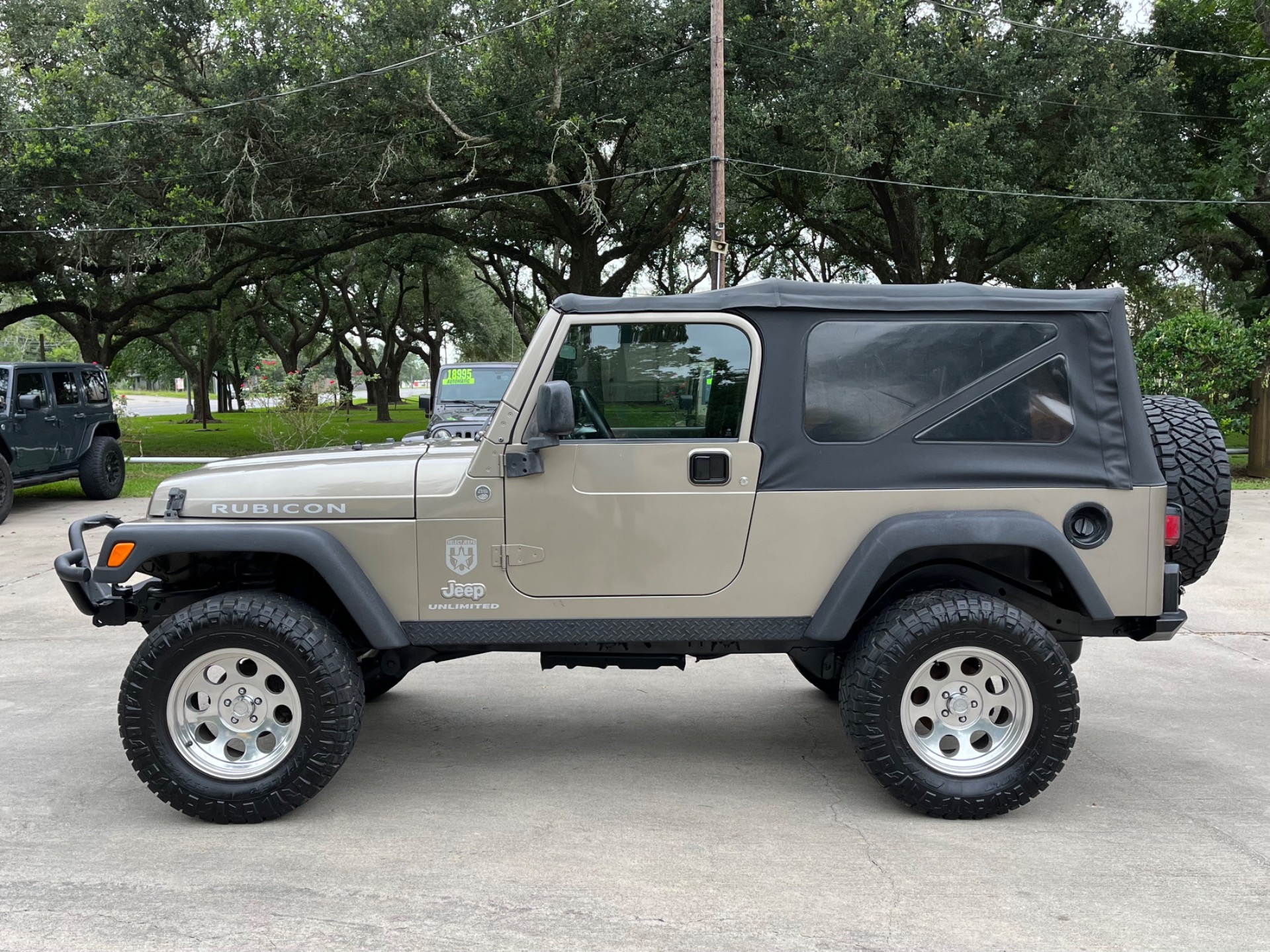 Used-2005-Jeep-Wrangler-Unlimited-Rubicon