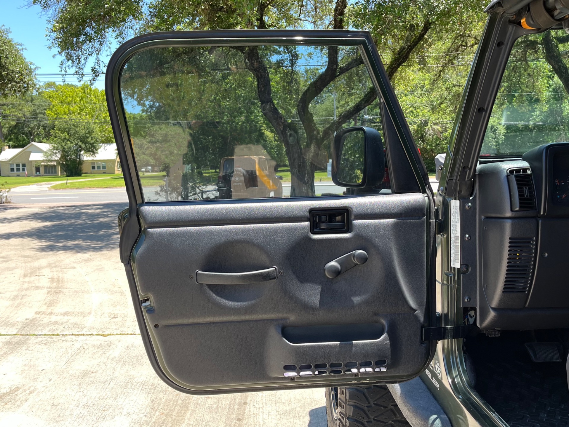 Used-2006-Jeep-Wrangler-65th-Anniversary-Edition