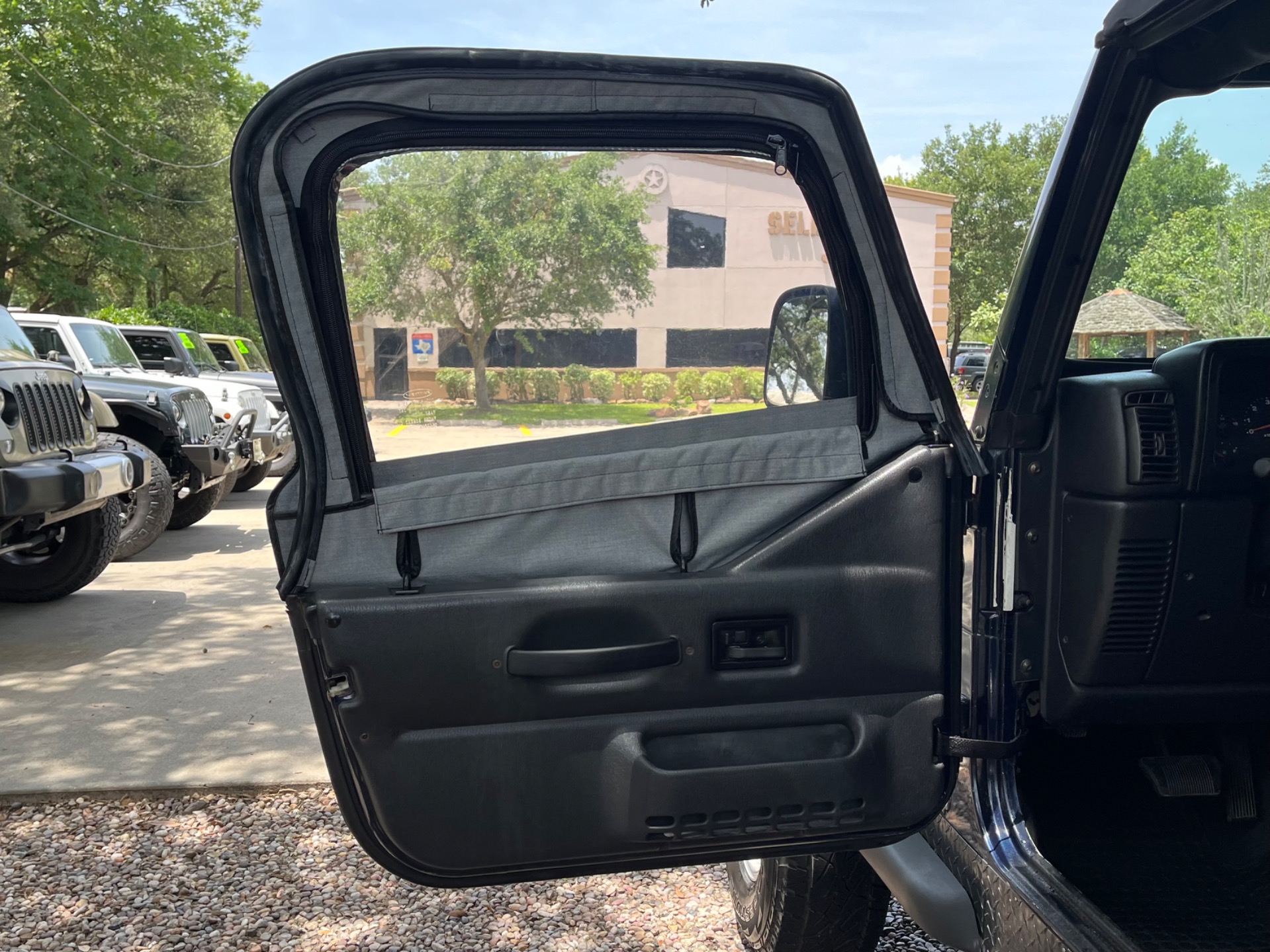 Used-2006-Jeep-Wrangler-X