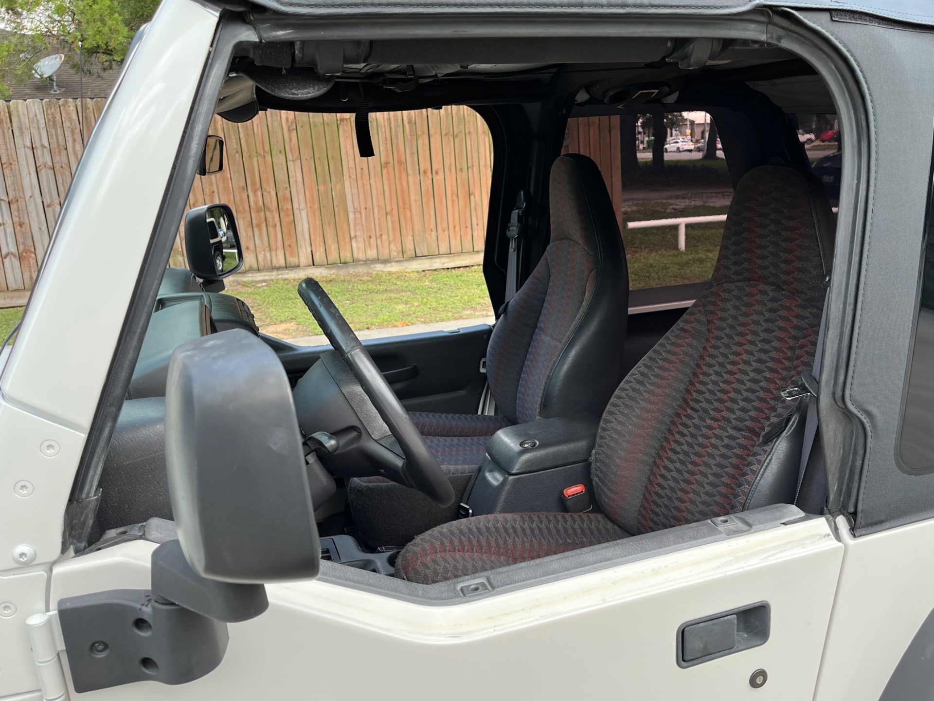 Used-1999-Jeep-Wrangler-Sport