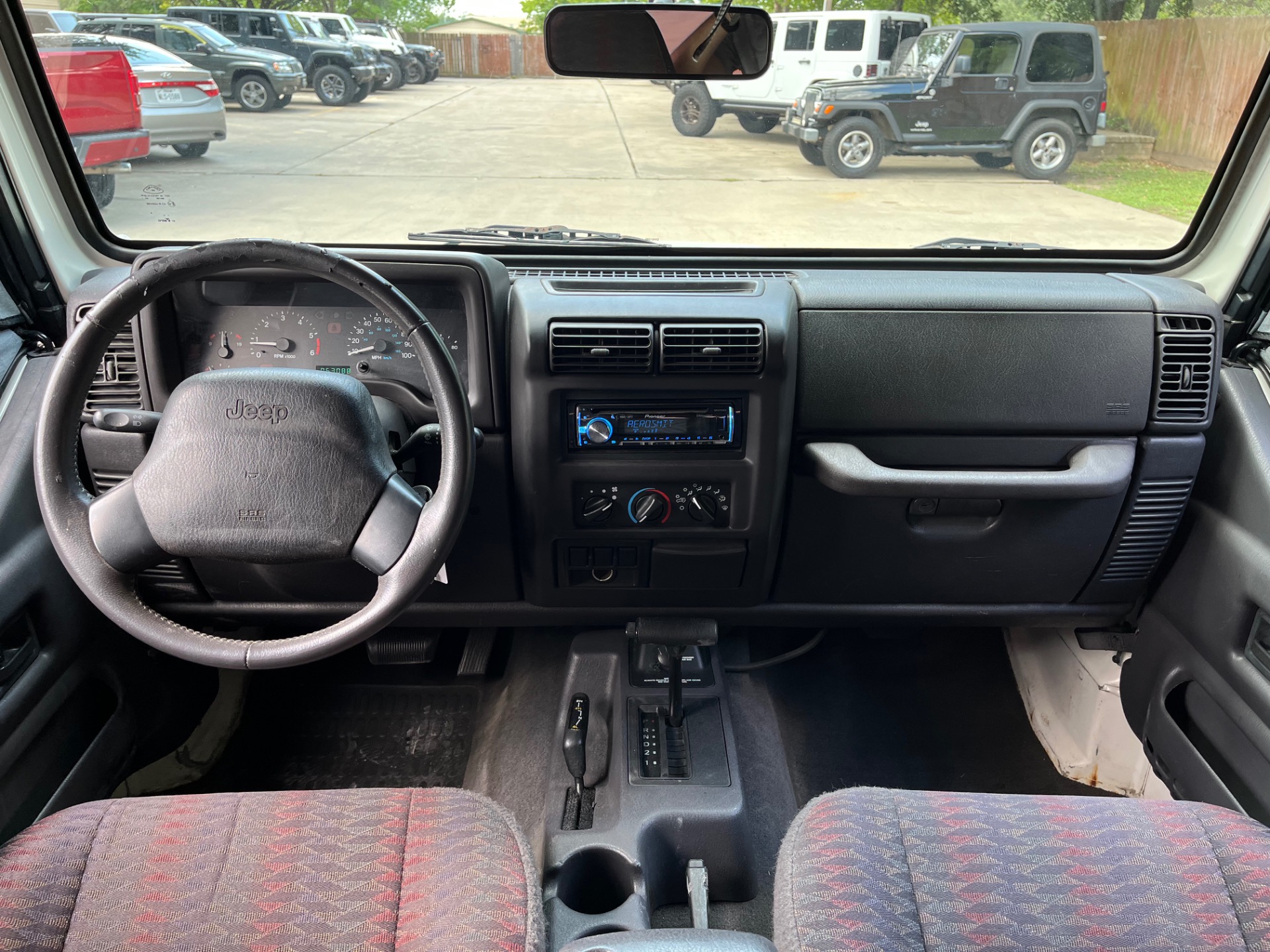 Used-1999-Jeep-Wrangler-Sport