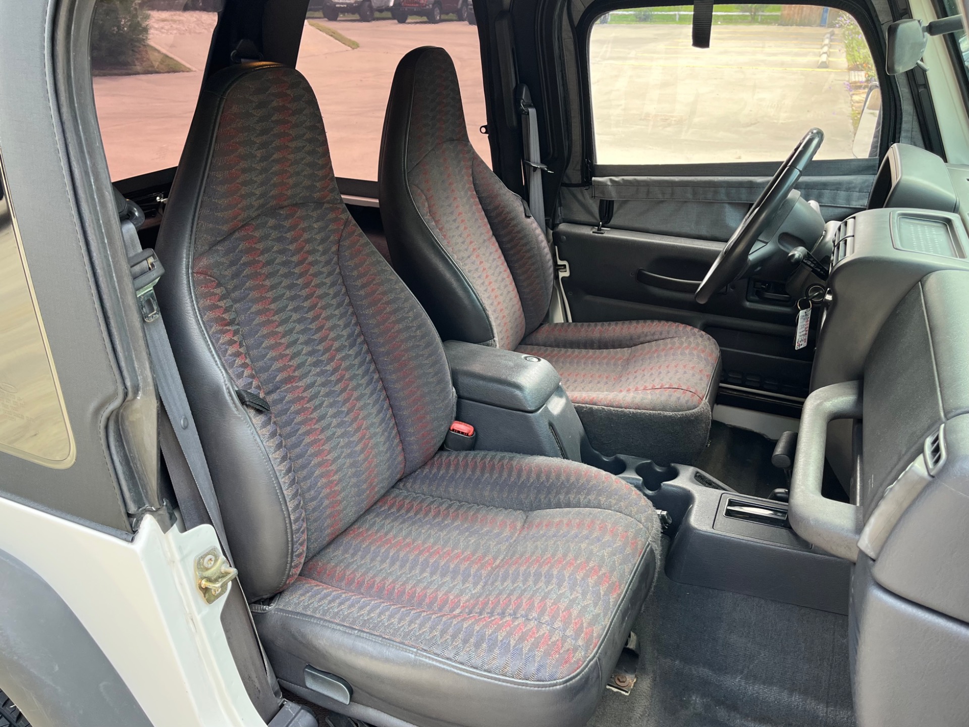 Used-1999-Jeep-Wrangler-Sport