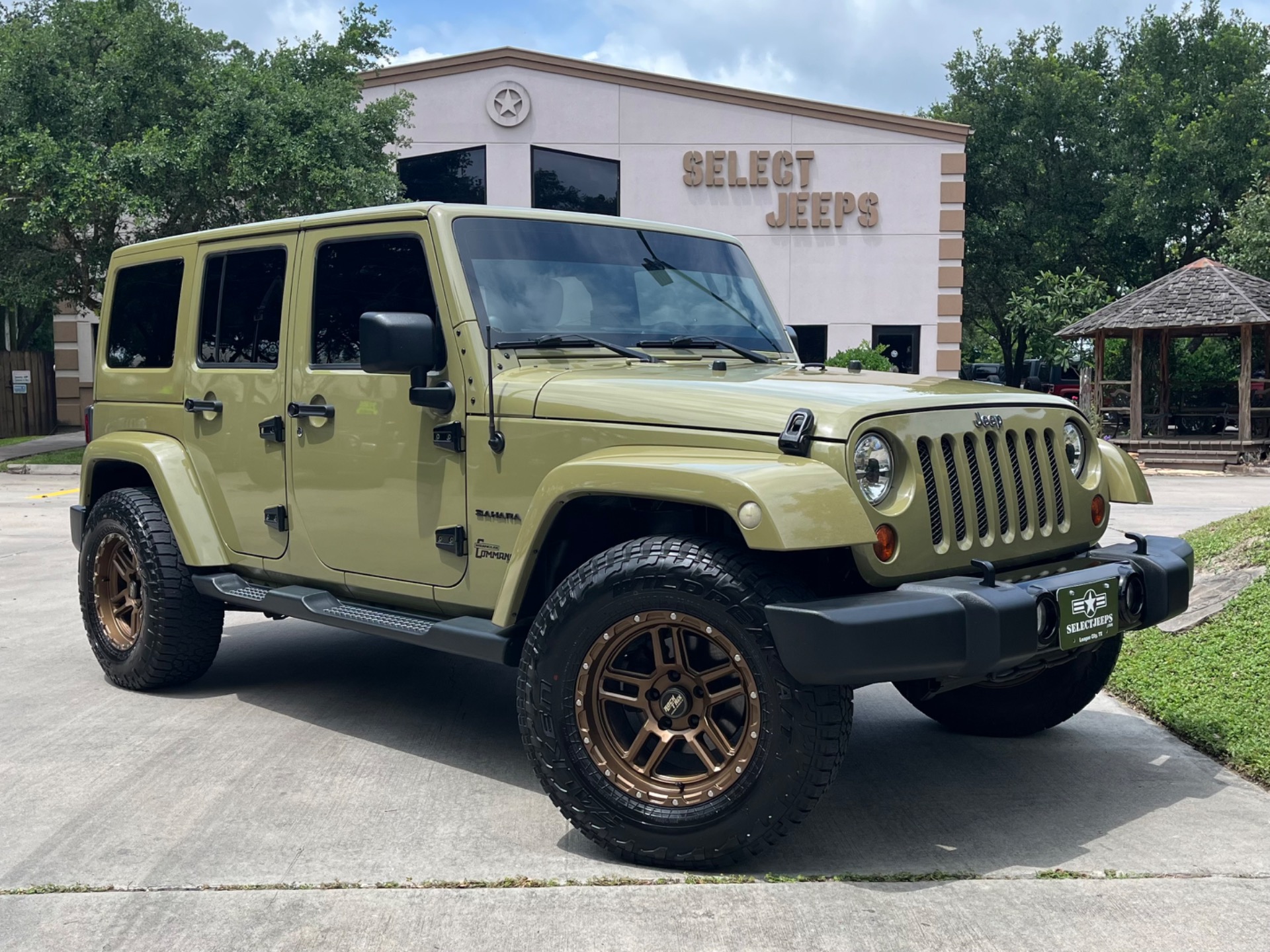 Used-2013-Jeep-Wrangler-Unlimited-Sahara For Sale | Select Jeeps Inc. Used-2013-Jeep-Wrangler-Unlimited-Sahara