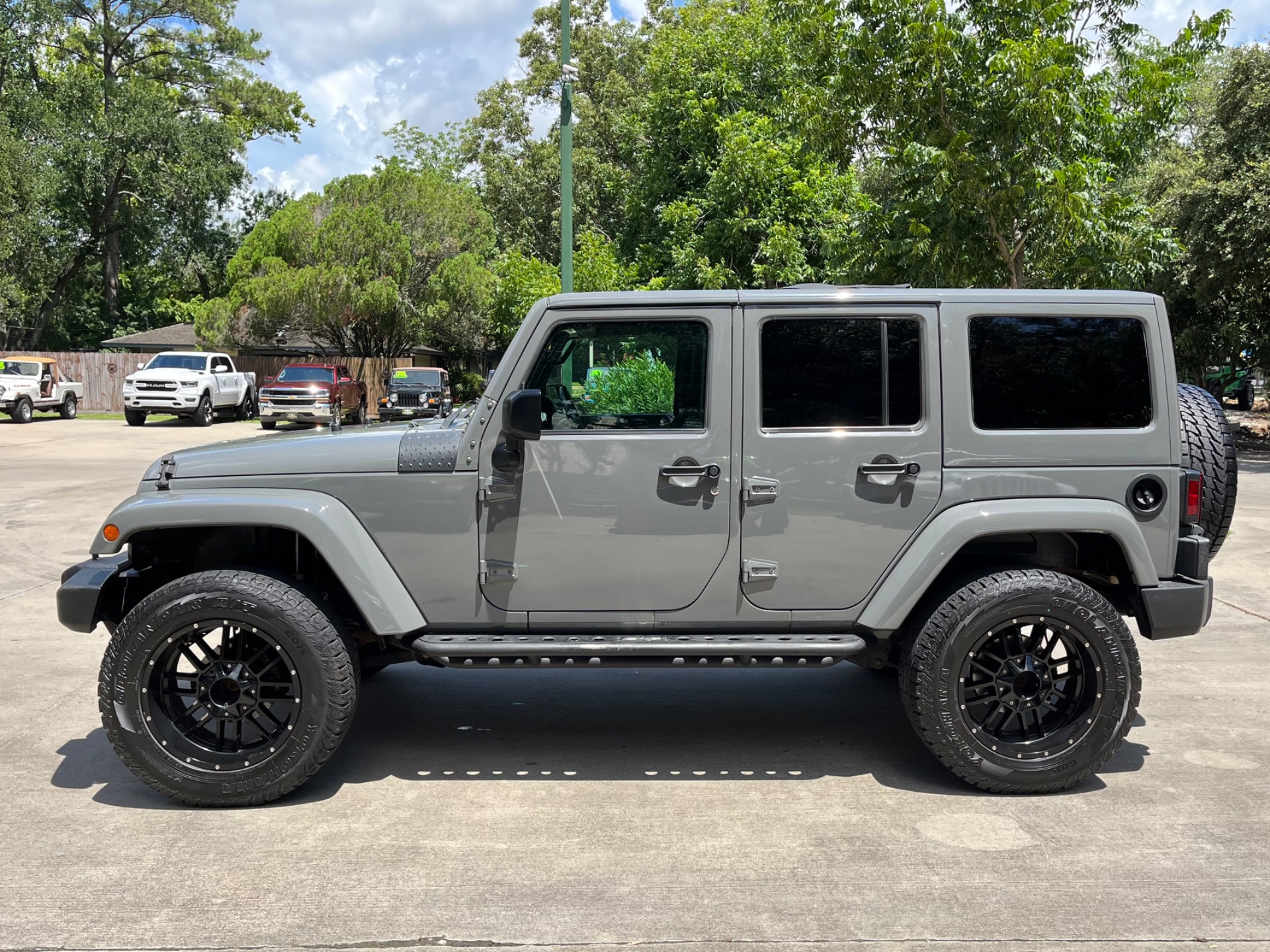 Used-2018-Jeep-Wrangler-JK-Unlimited-Sport