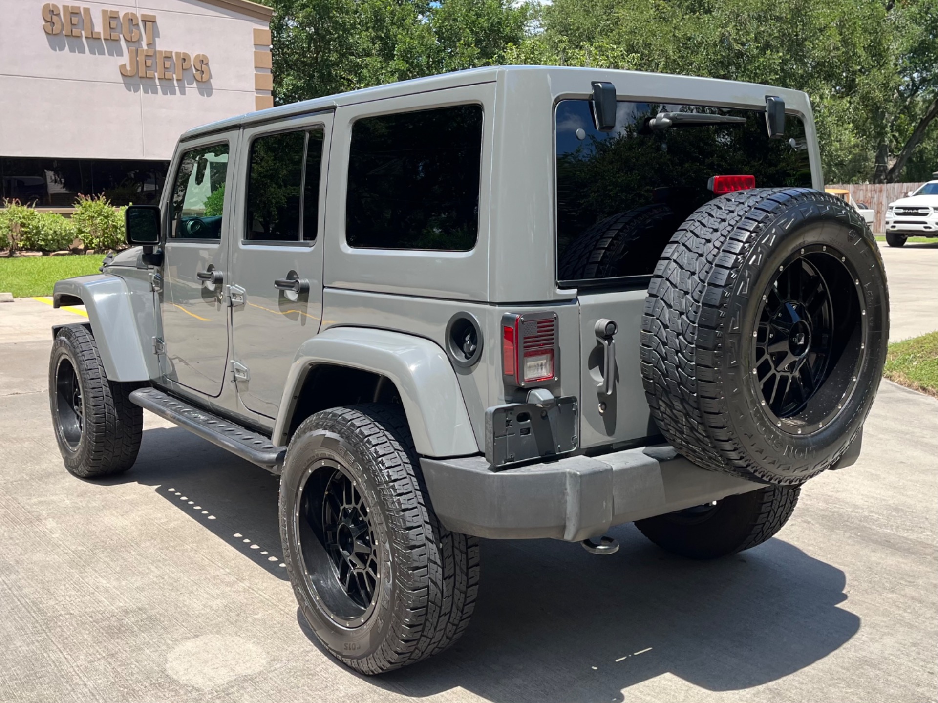 Used-2018-Jeep-Wrangler-JK-Unlimited-Sport