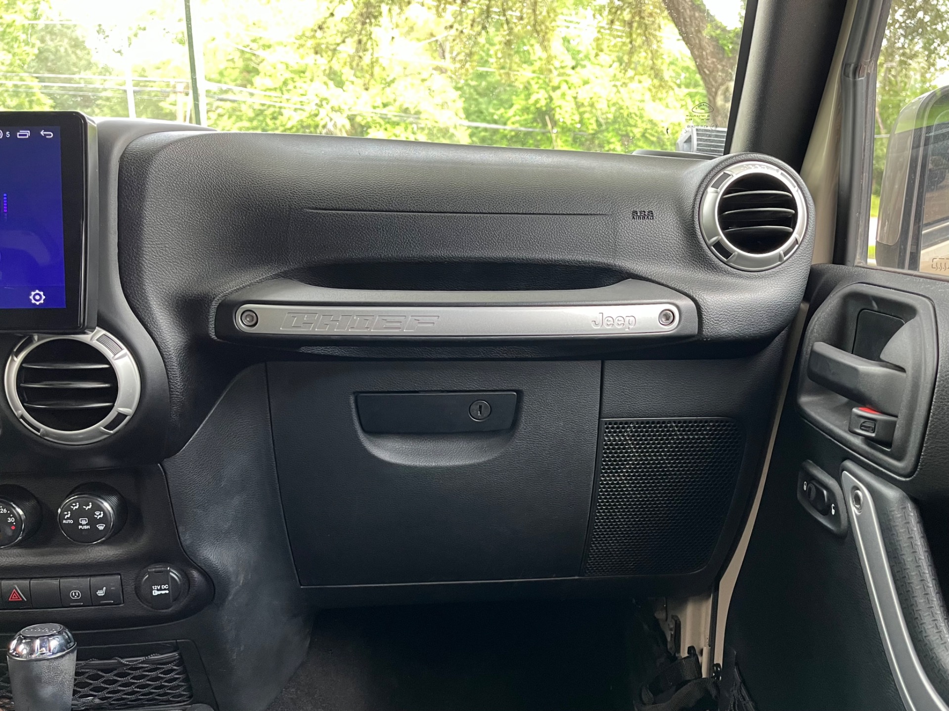 Used-2017-Jeep-Wrangler-Unlimited-Chief-Edition