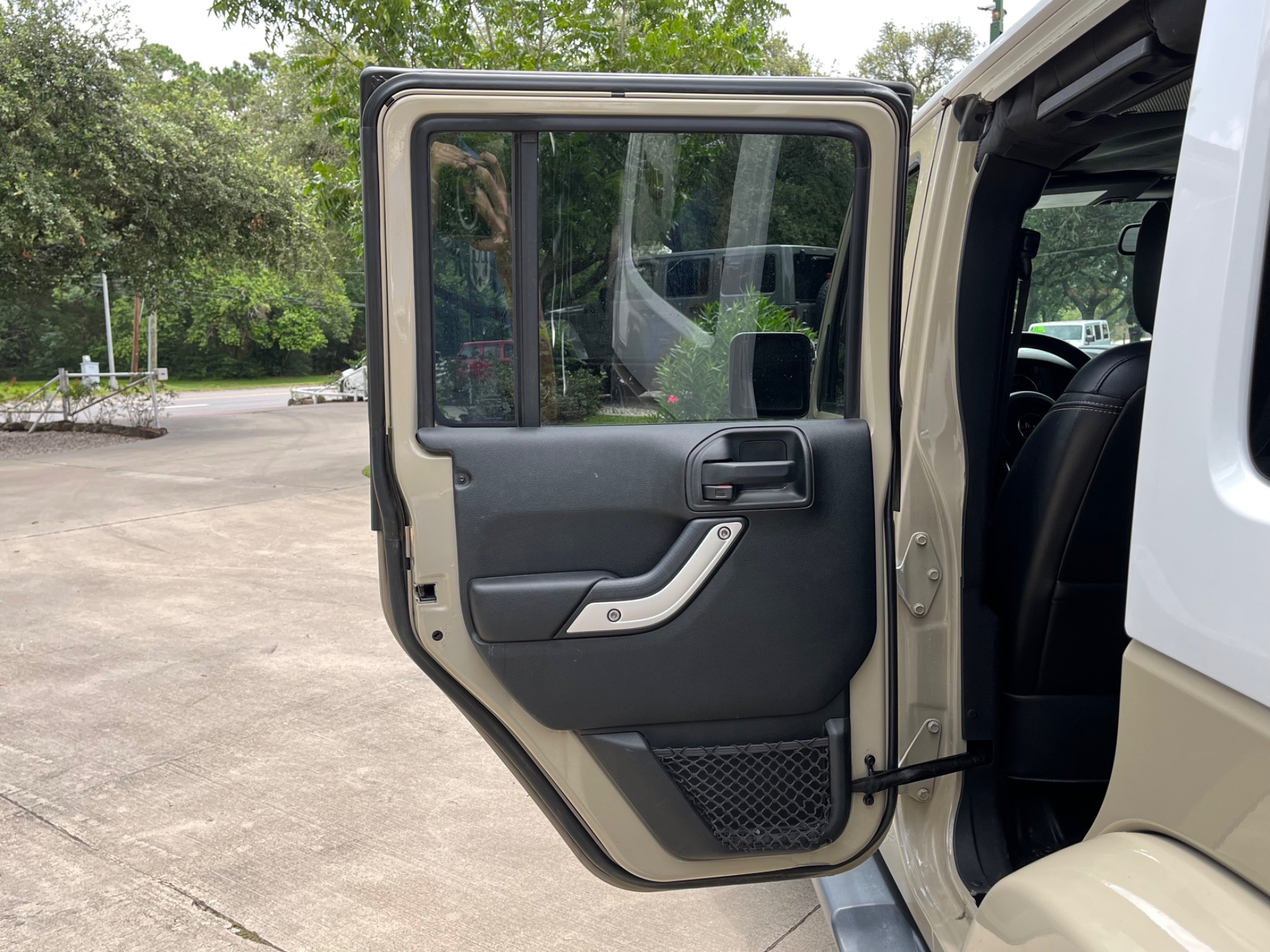 Used-2017-Jeep-Wrangler-Unlimited-Chief-Edition