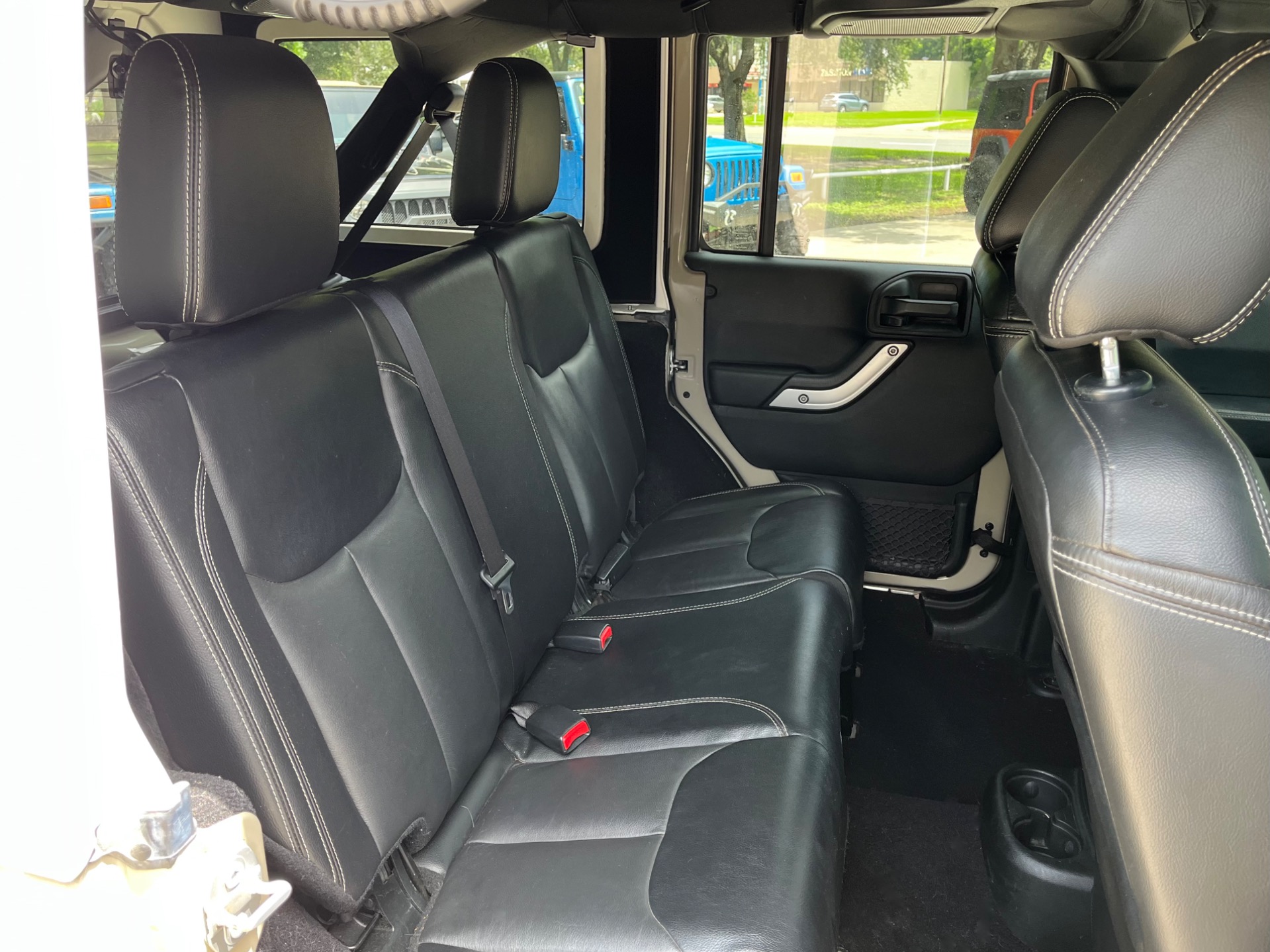 Used-2017-Jeep-Wrangler-Unlimited-Chief-Edition