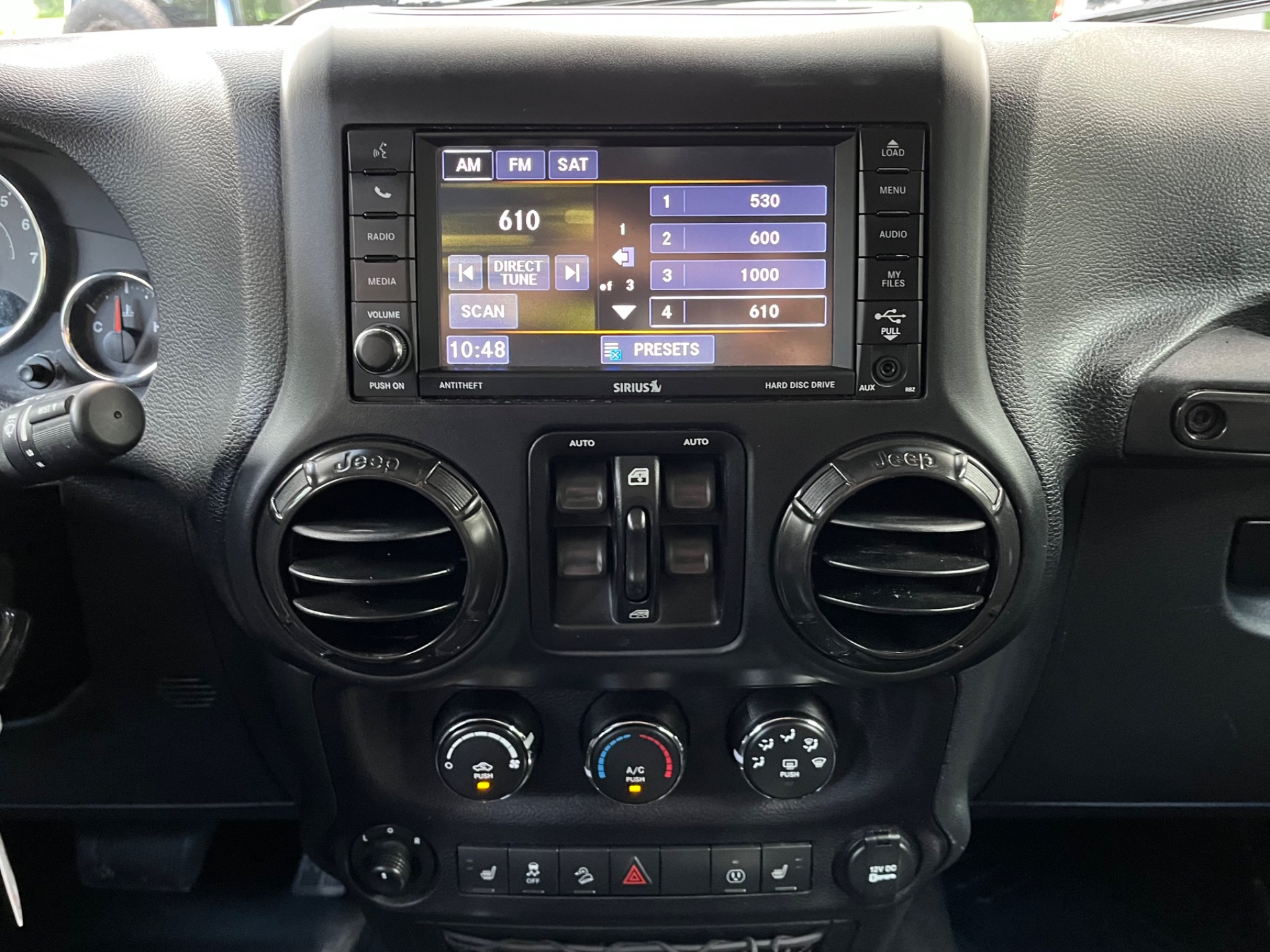 Used-2017-Jeep-Wrangler-Unlimited-Smoky-Mountain