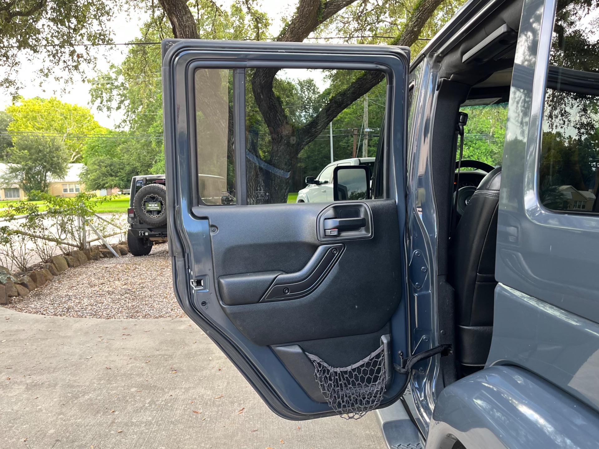 Used-2017-Jeep-Wrangler-Unlimited-Smoky-Mountain
