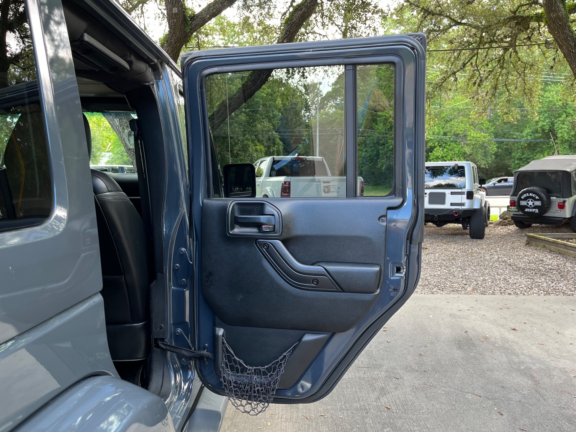 Used-2017-Jeep-Wrangler-Unlimited-Smoky-Mountain