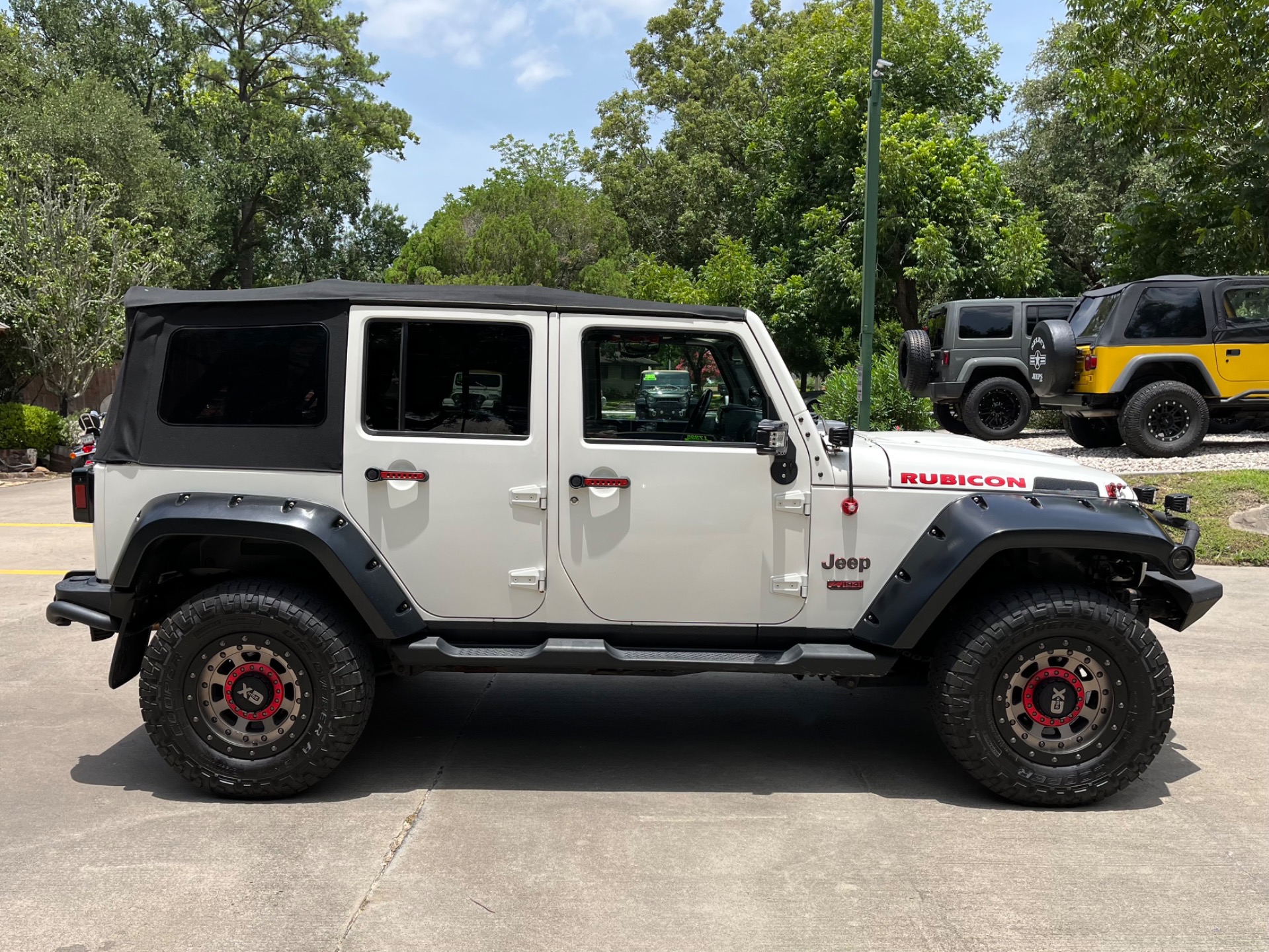 Used-2008-Jeep-Wrangler-Unlimited-Rubicon