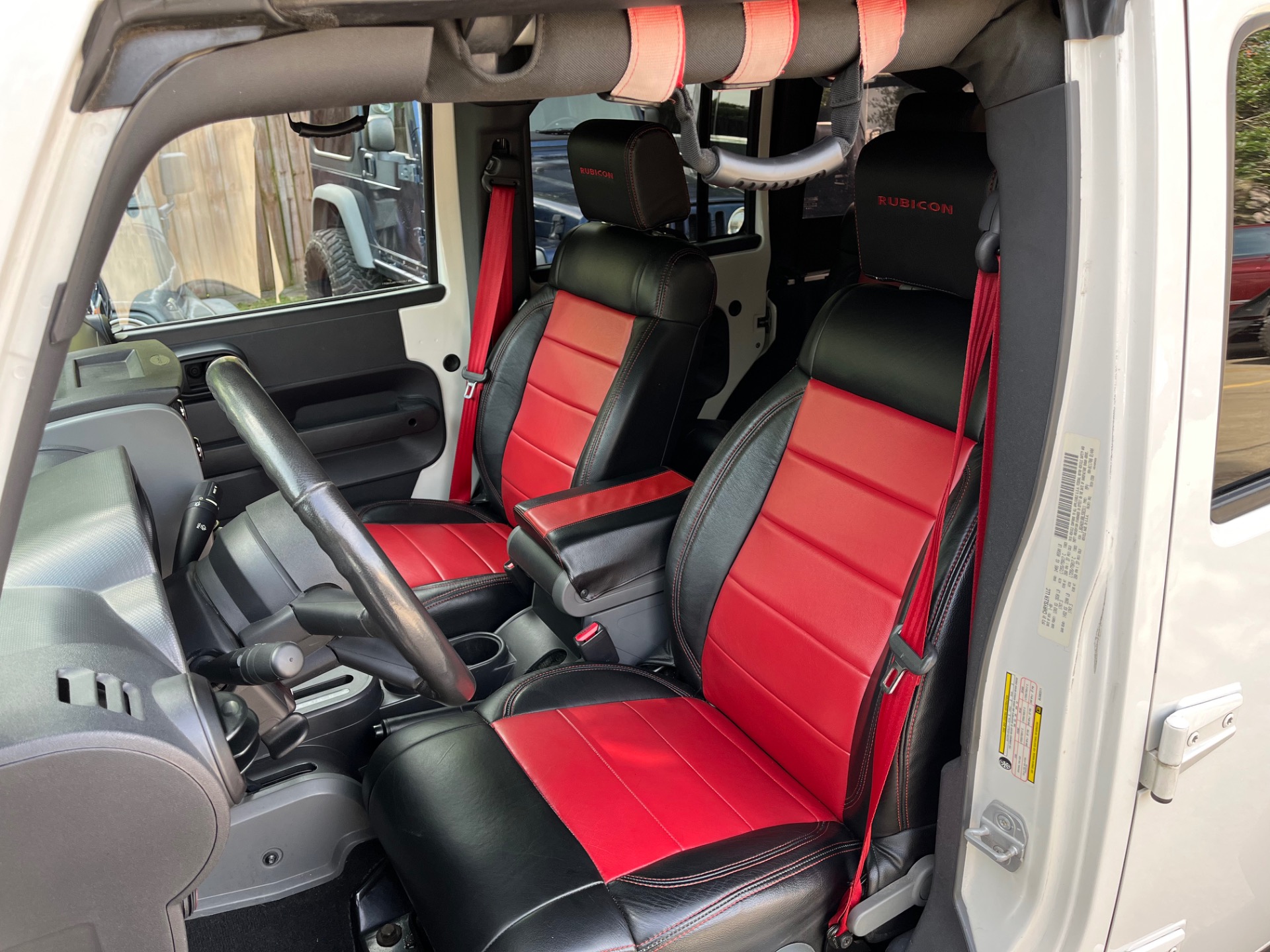 Used-2008-Jeep-Wrangler-Unlimited-Rubicon