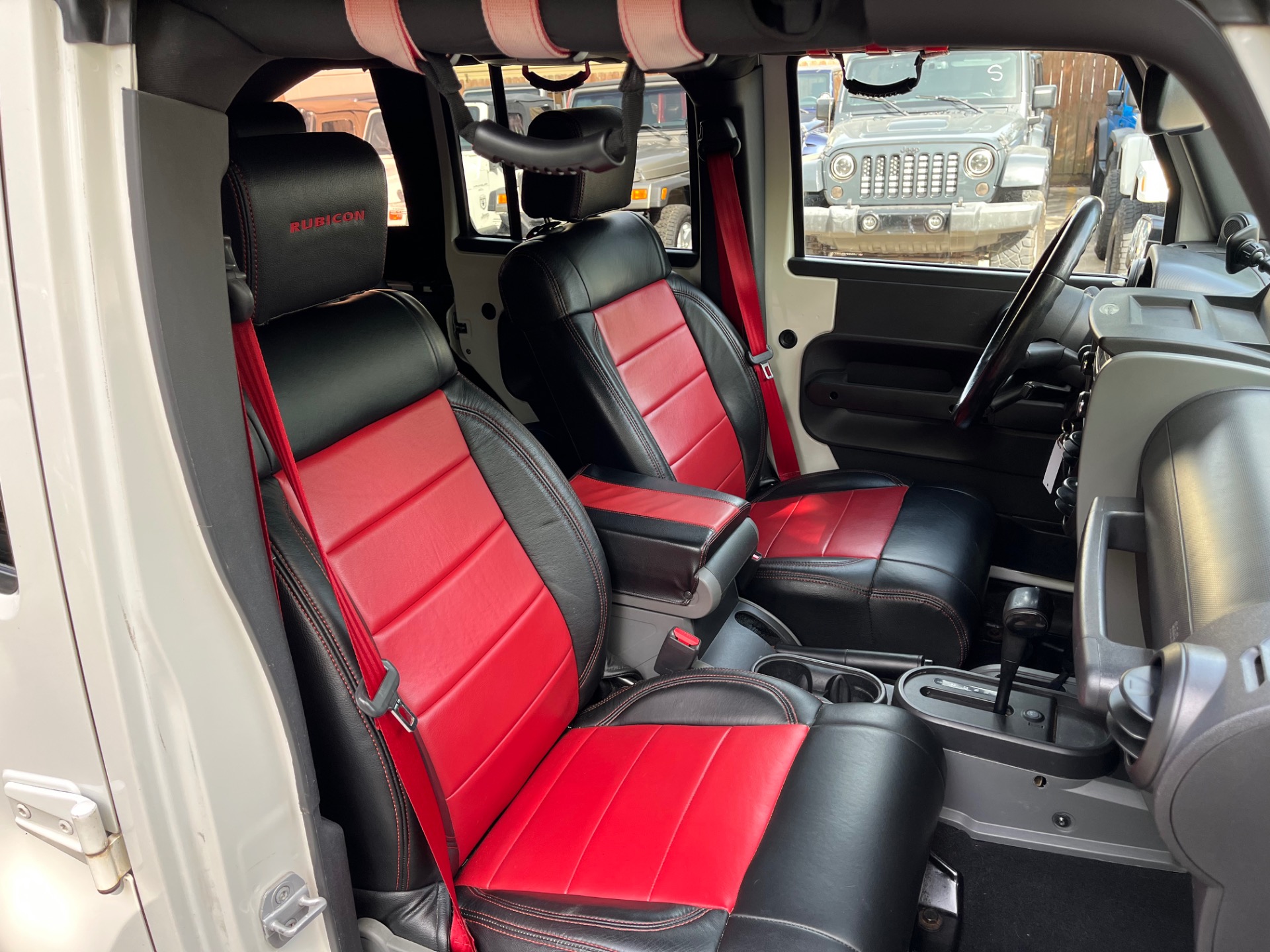 Used-2008-Jeep-Wrangler-Unlimited-Rubicon