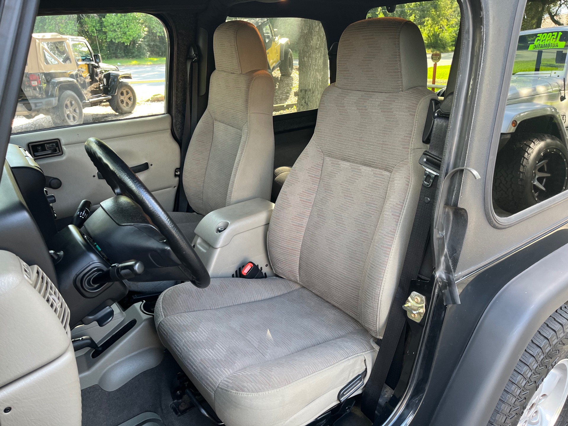 Used-2005-Jeep-Wrangler-Sport
