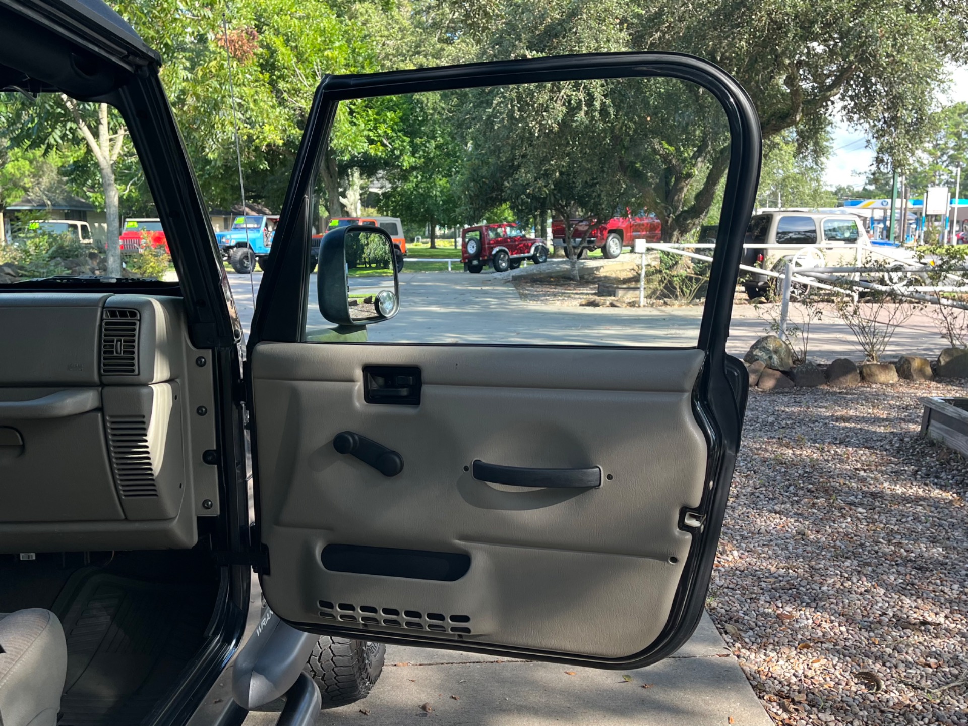 Used-2005-Jeep-Wrangler-Sport