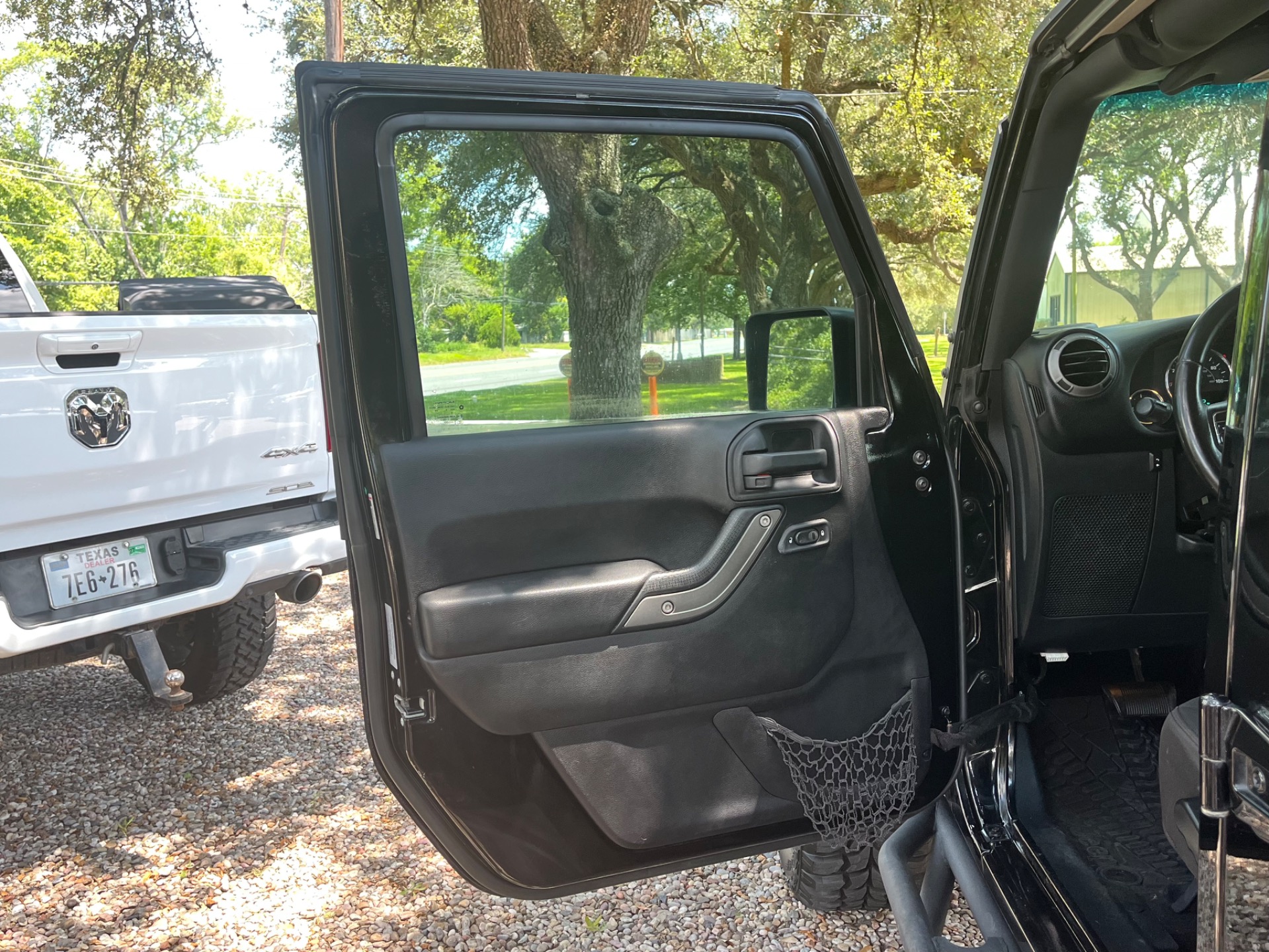 Used-2015-Jeep-Wrangler-Unlimited-Sport