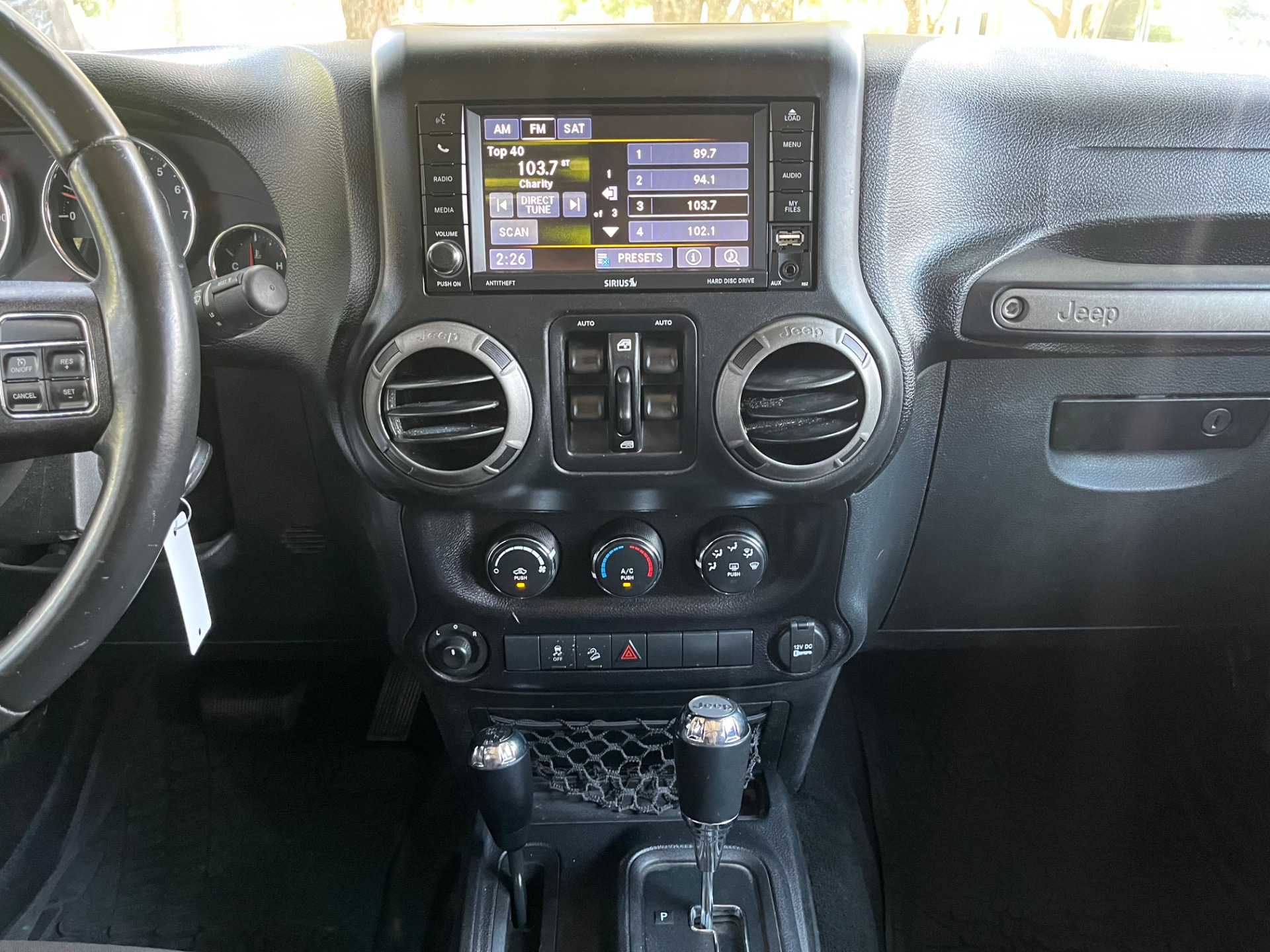 Used-2015-Jeep-Wrangler-Unlimited-Sport