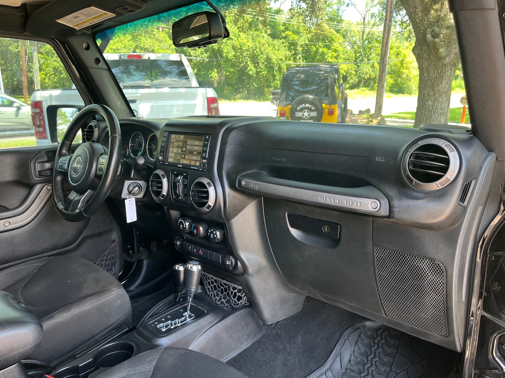 Used-2015-Jeep-Wrangler-Unlimited-Sport