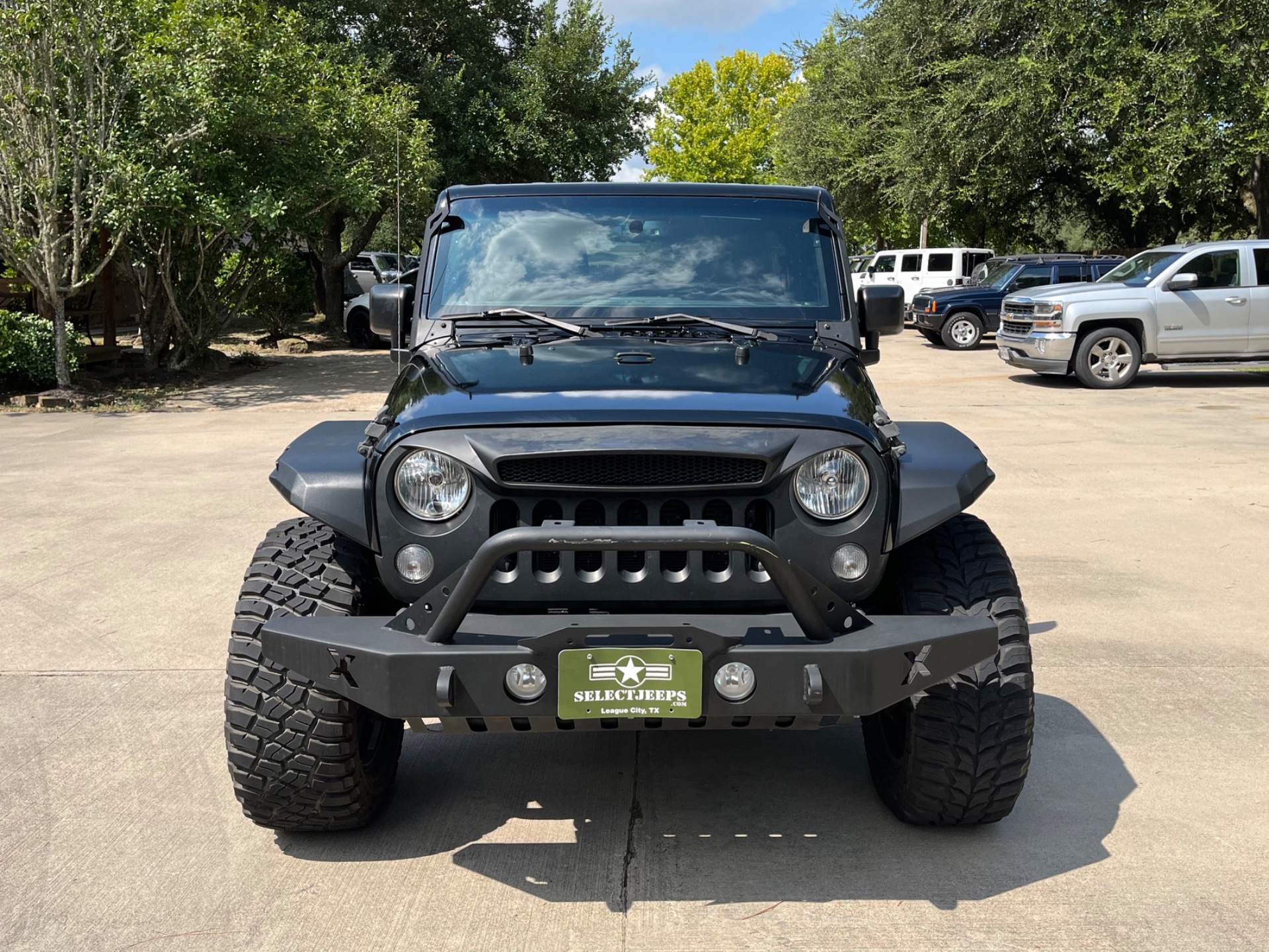 Used-2015-Jeep-Wrangler-Unlimited-Sport