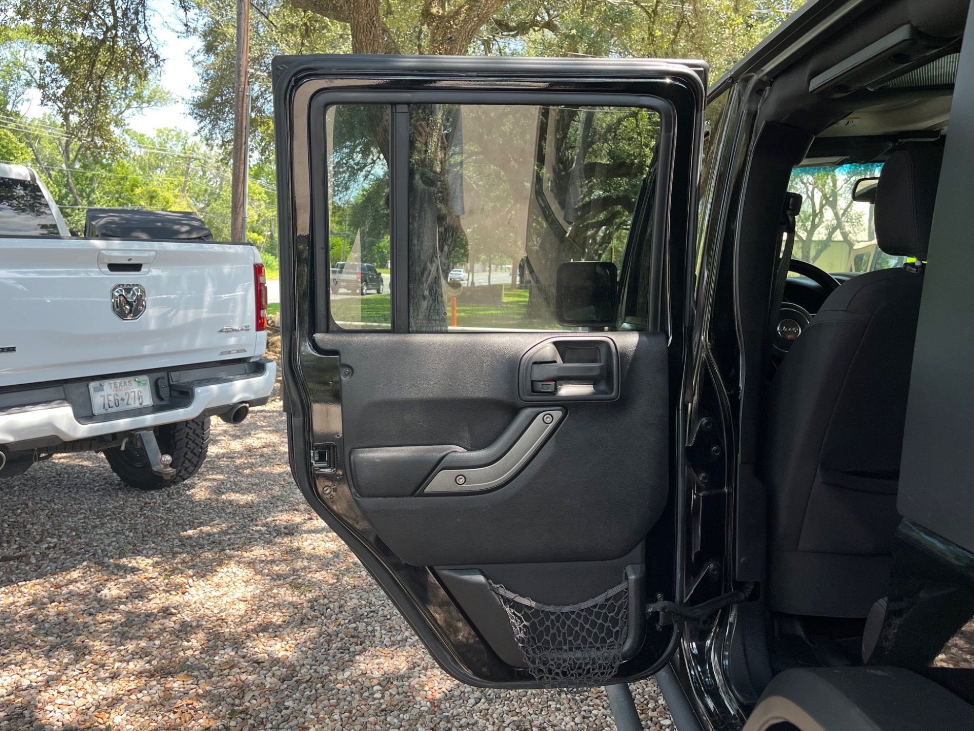 Used-2015-Jeep-Wrangler-Unlimited-Sport