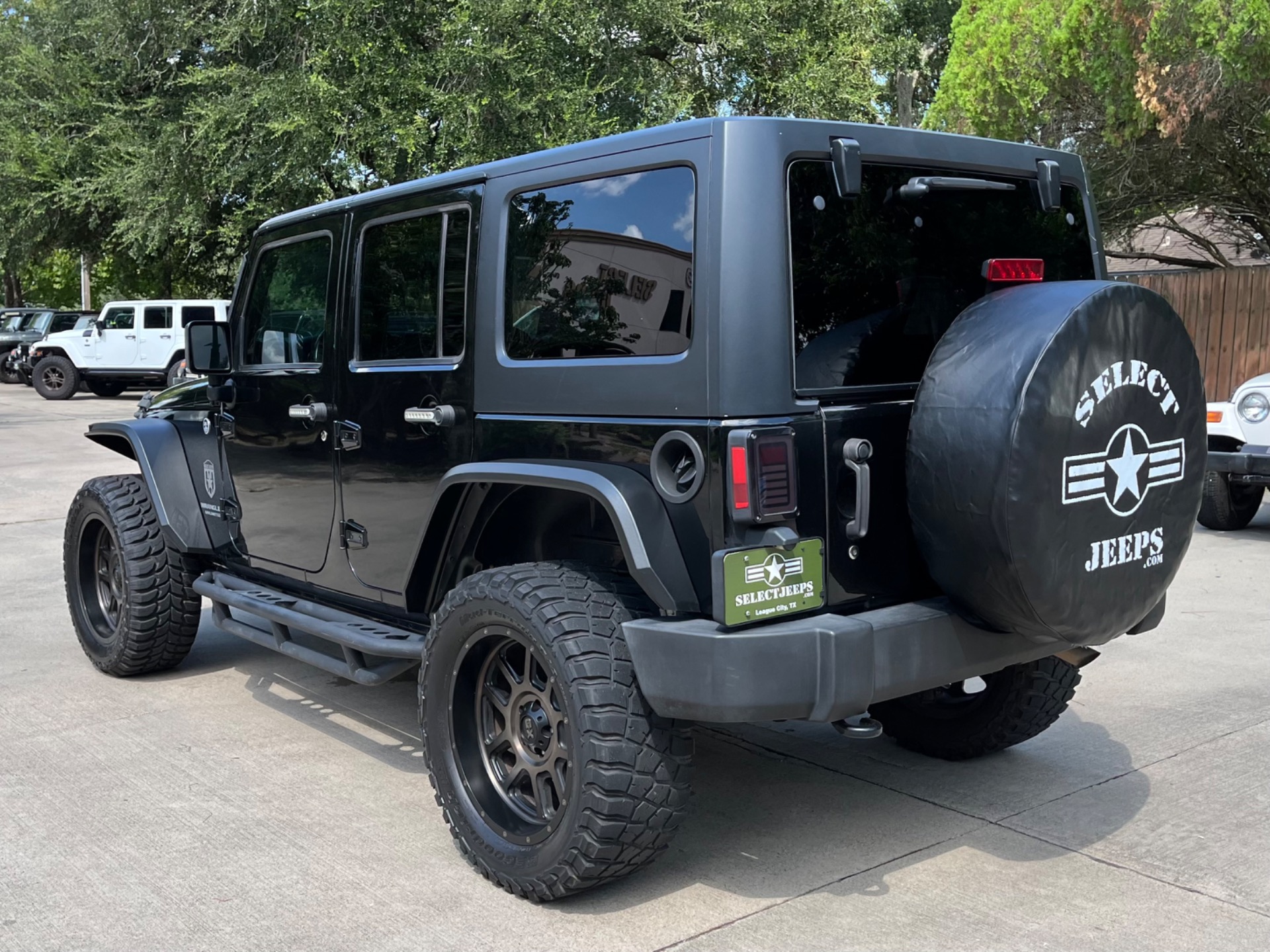 Used-2015-Jeep-Wrangler-Unlimited-Sport