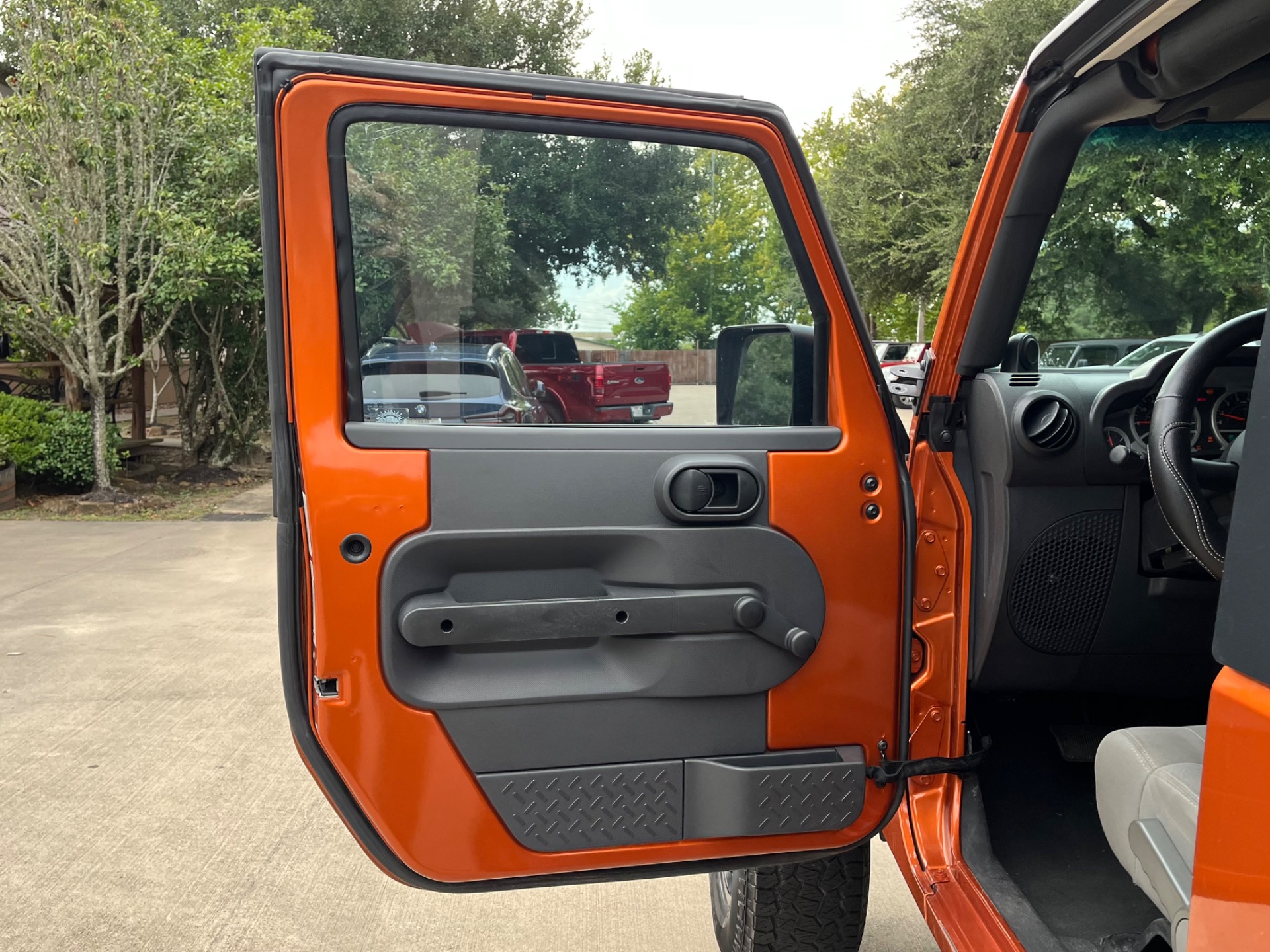 Used-2010-Jeep-Wrangler-Sport