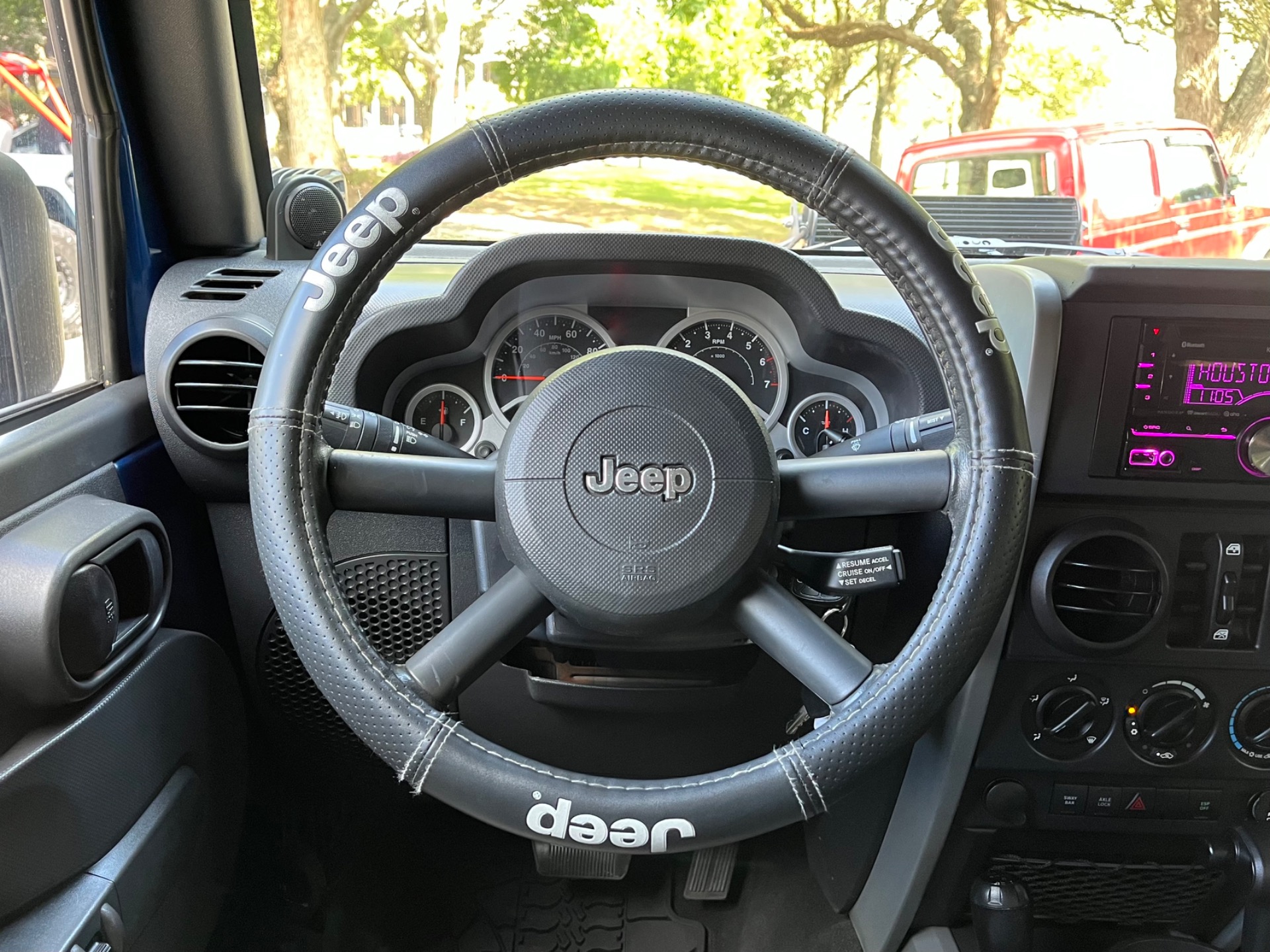 Used-2010-Jeep-Wrangler-Unlimited-Rubicon