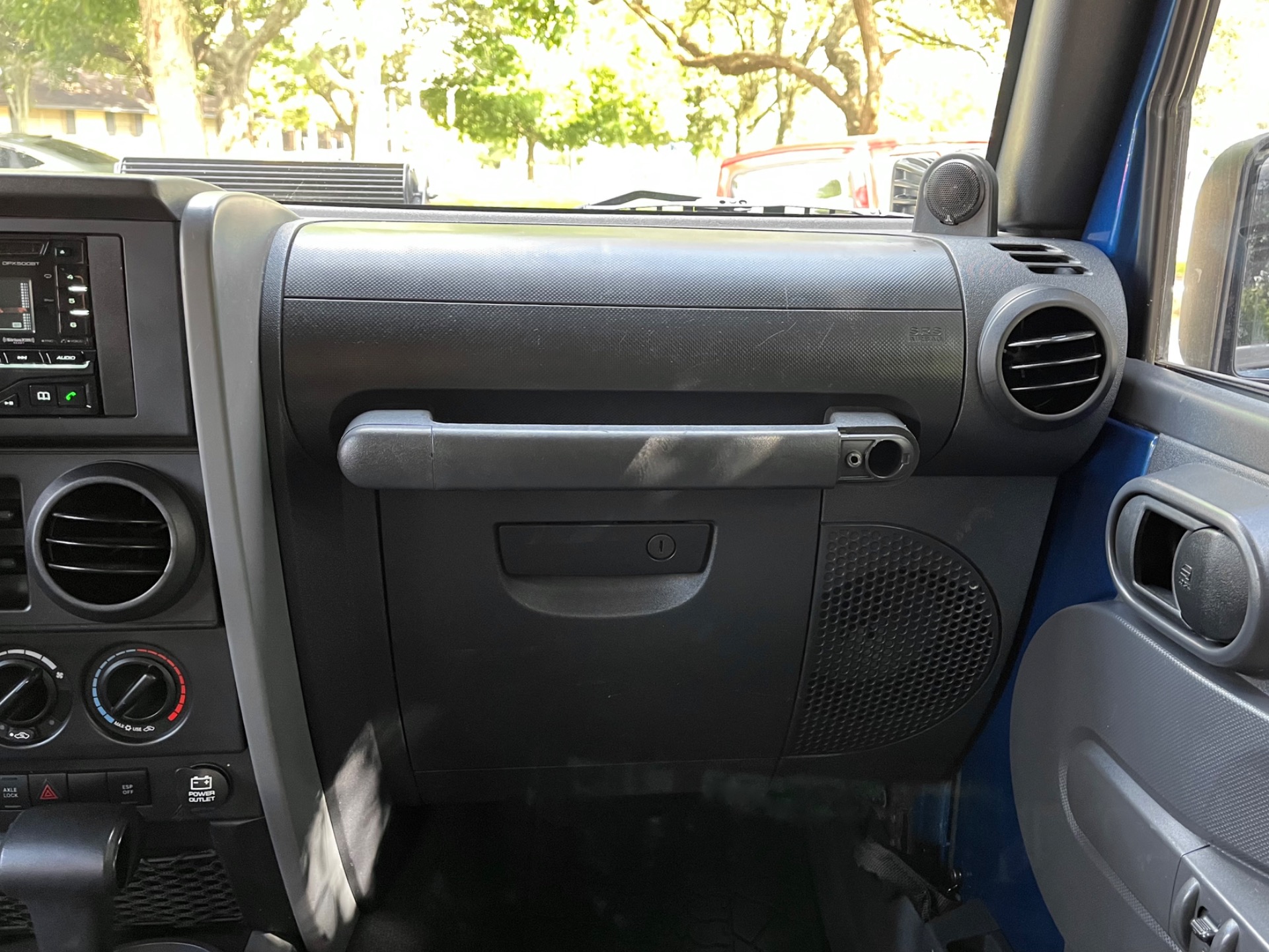 Used-2010-Jeep-Wrangler-Unlimited-Rubicon