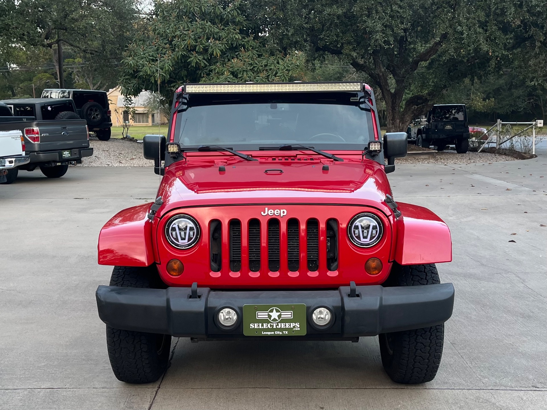 Used-2013-Jeep-Wrangler-Unlimited-Rubicon