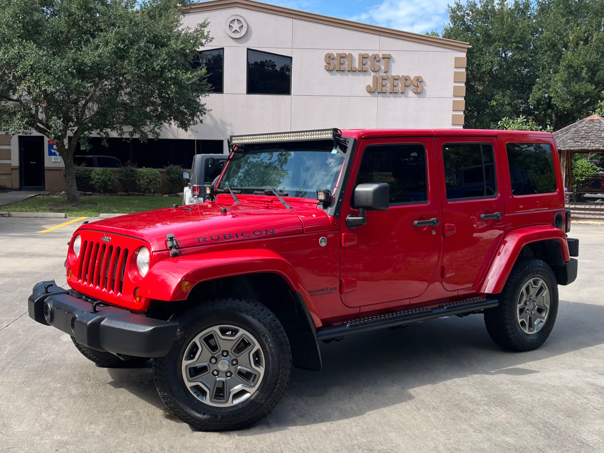 Used-2013-Jeep-Wrangler-Unlimited-Rubicon