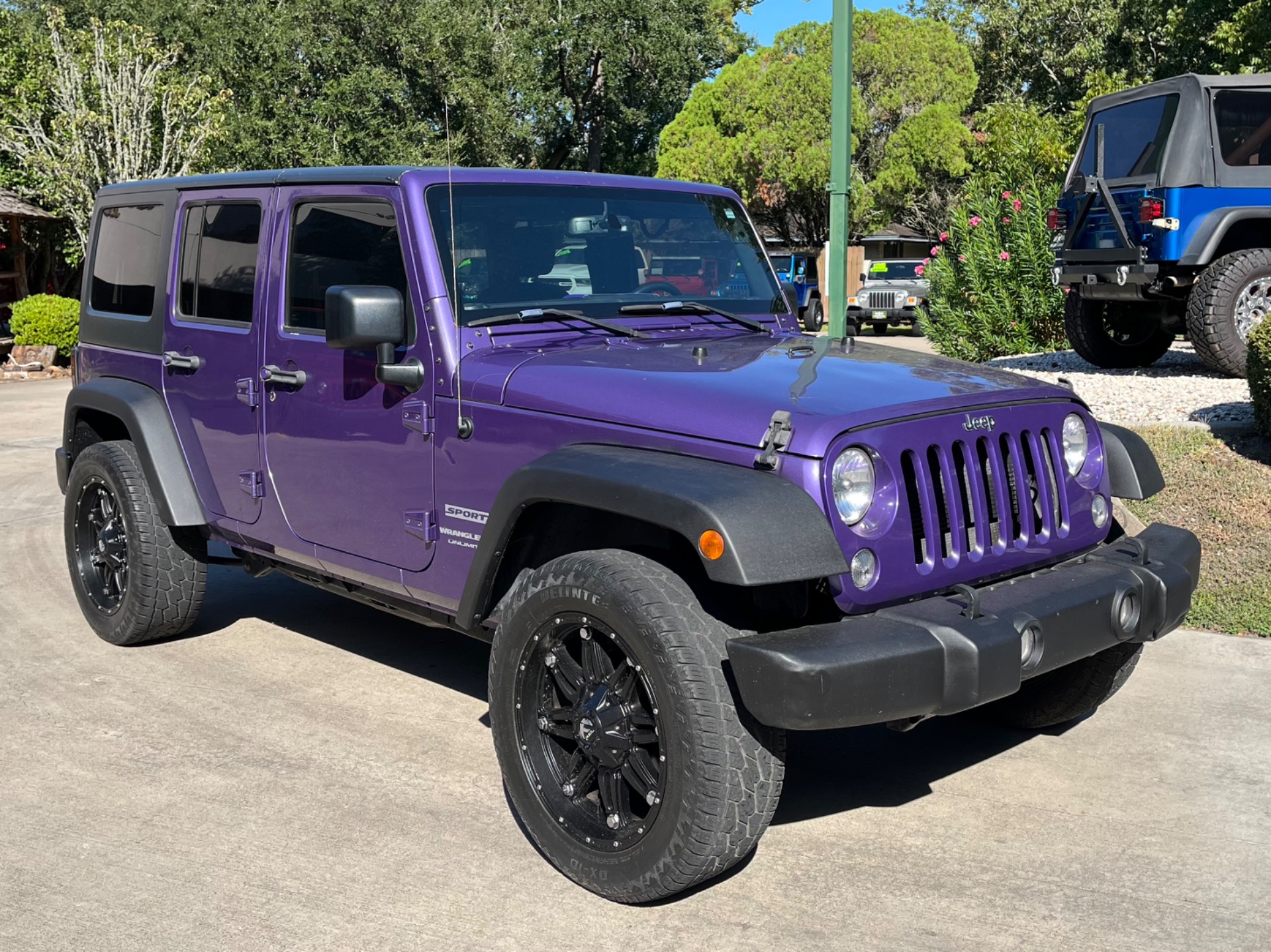 Used-2018-Jeep-Wrangler-JK-Unlimited-Sport