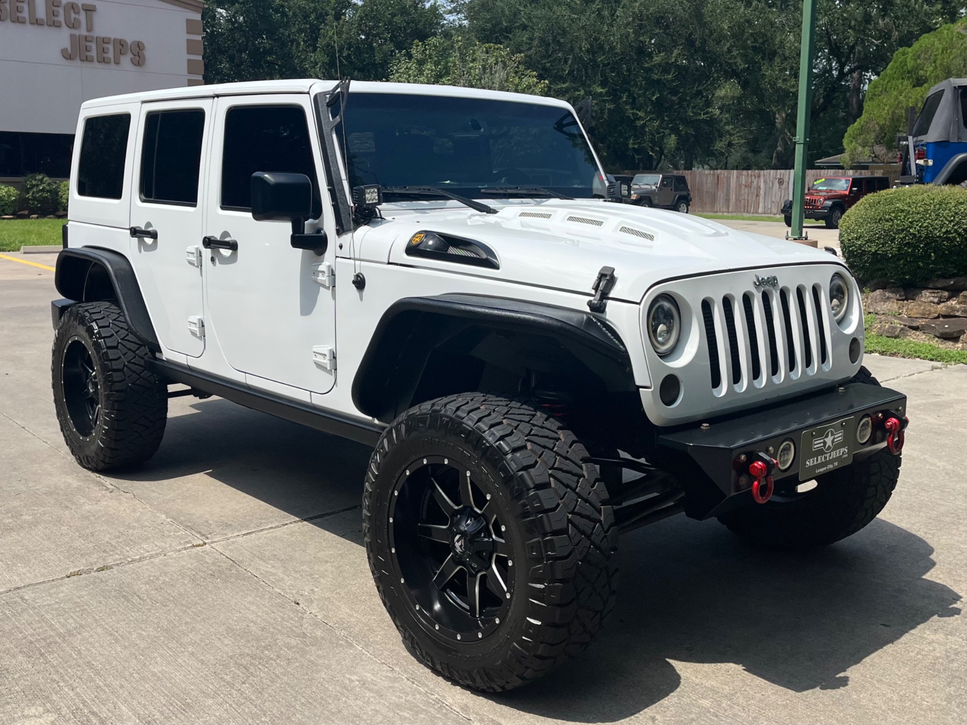 Used-2017-Jeep-Wrangler-Unlimited-Rubicon