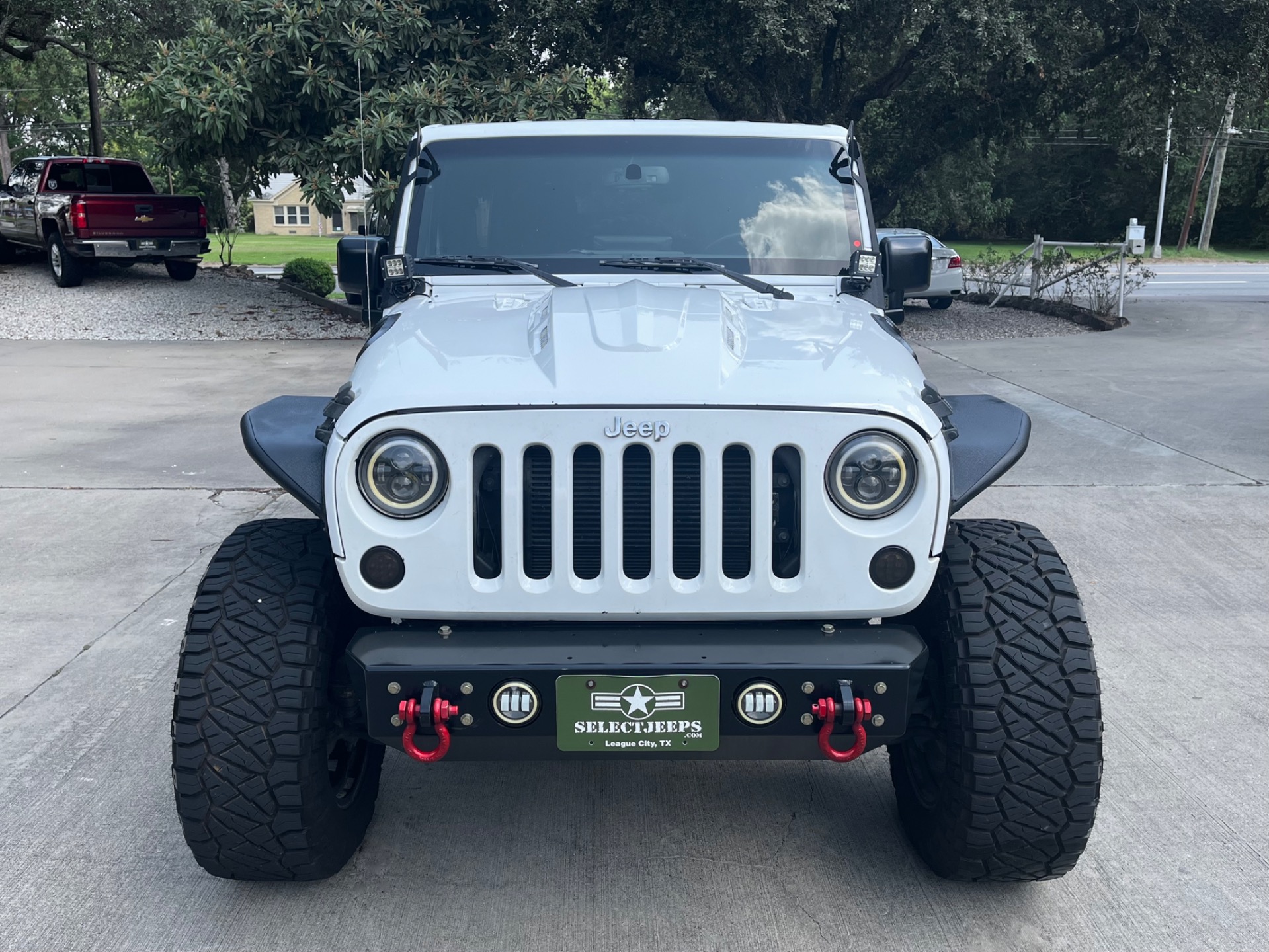 Used-2017-Jeep-Wrangler-Unlimited-Rubicon