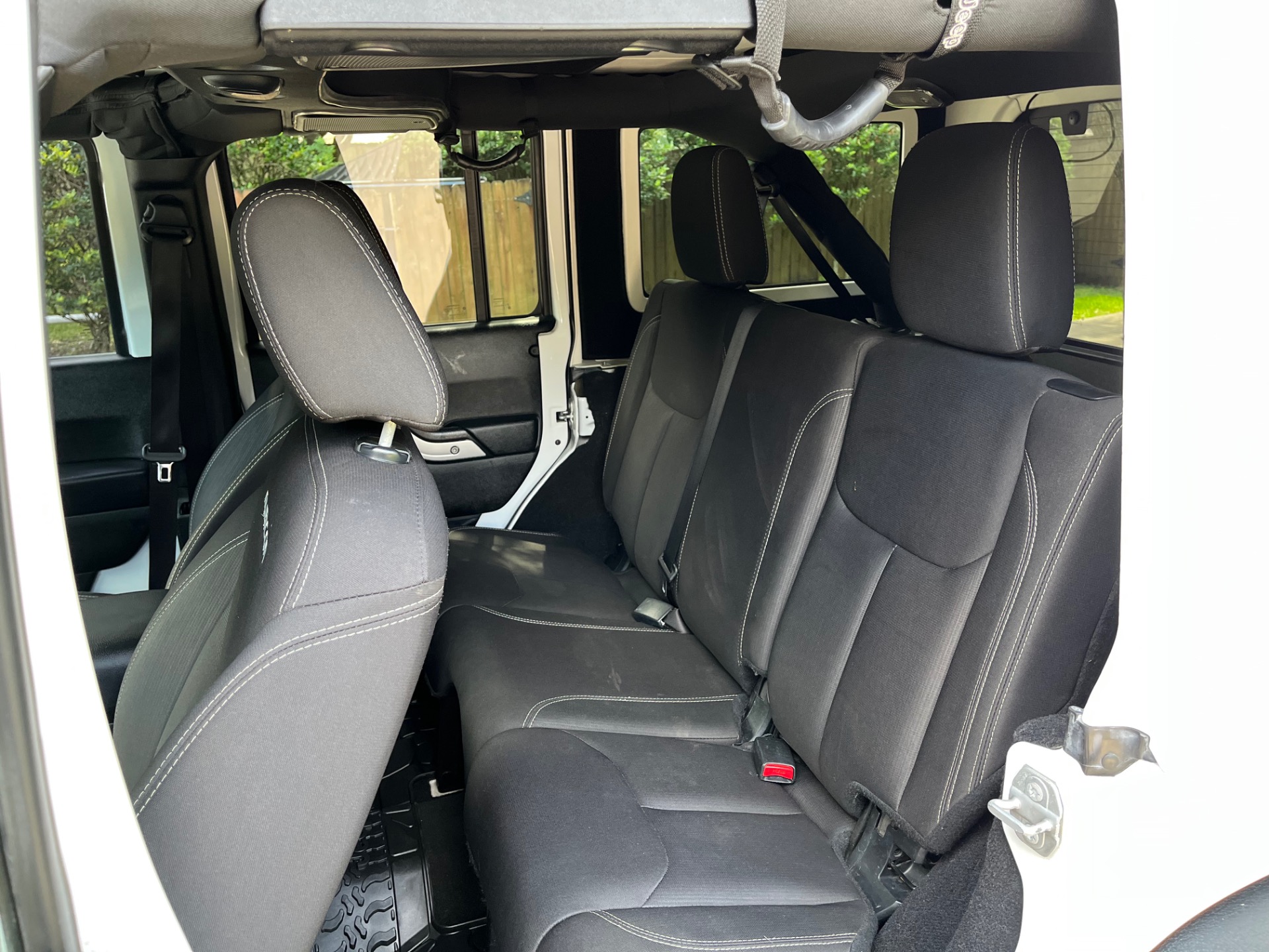 Used-2017-Jeep-Wrangler-Unlimited-Rubicon