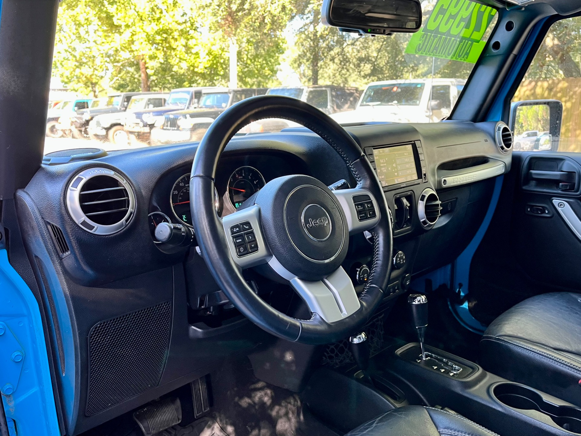 Used-2017-Jeep-Wrangler-Unlimited-Chief-Edition