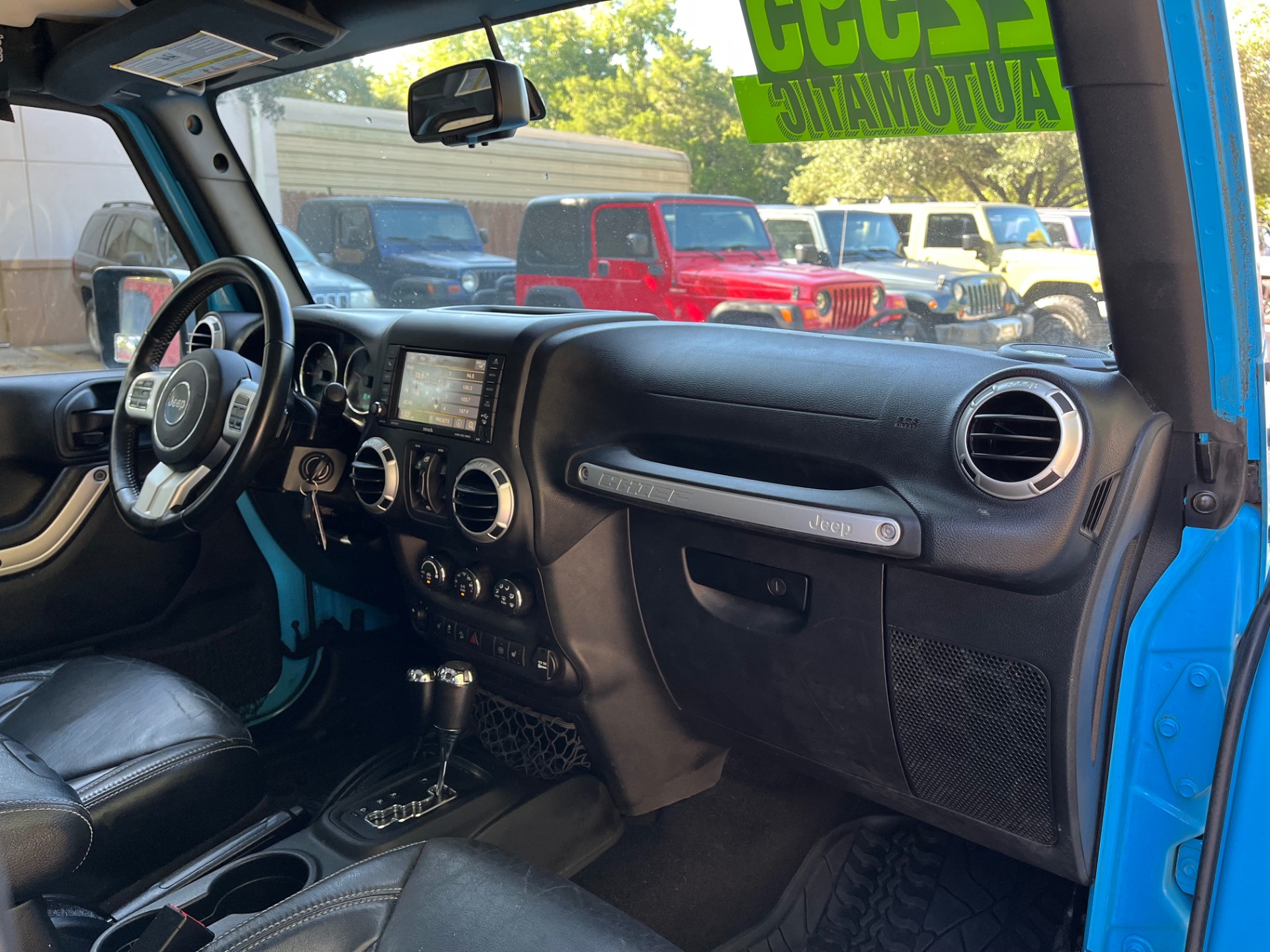 Used-2017-Jeep-Wrangler-Unlimited-Chief-Edition
