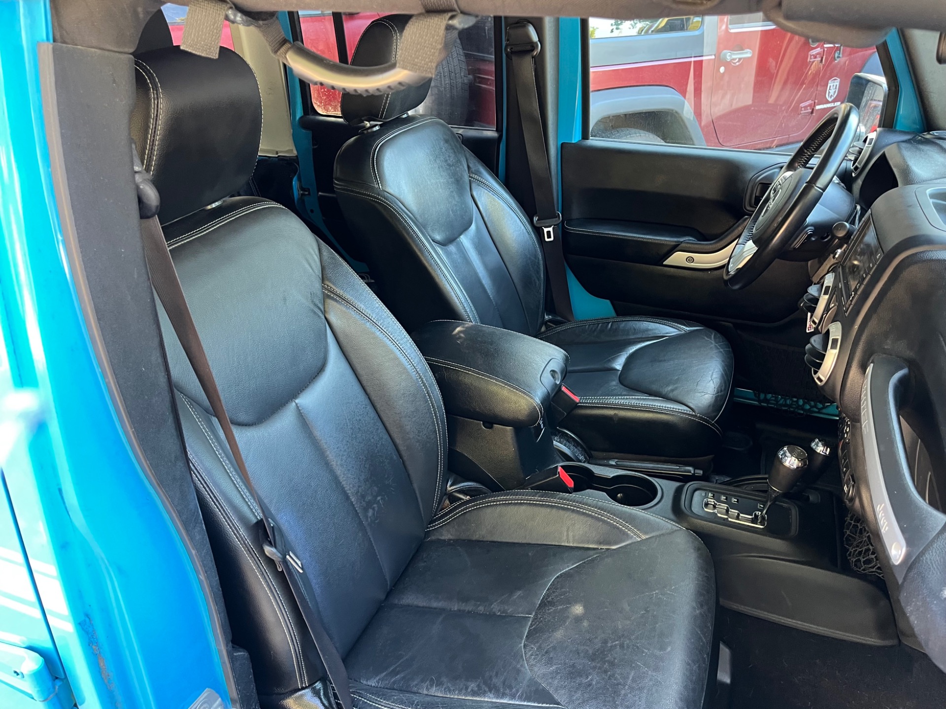 Used-2017-Jeep-Wrangler-Unlimited-Chief-Edition