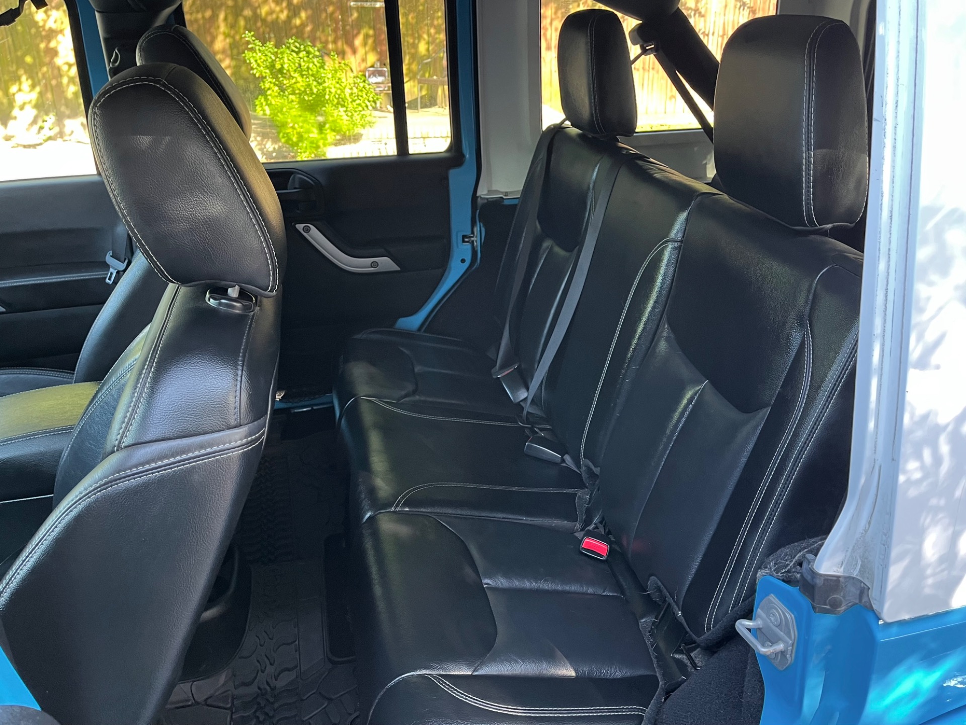 Used-2017-Jeep-Wrangler-Unlimited-Chief-Edition